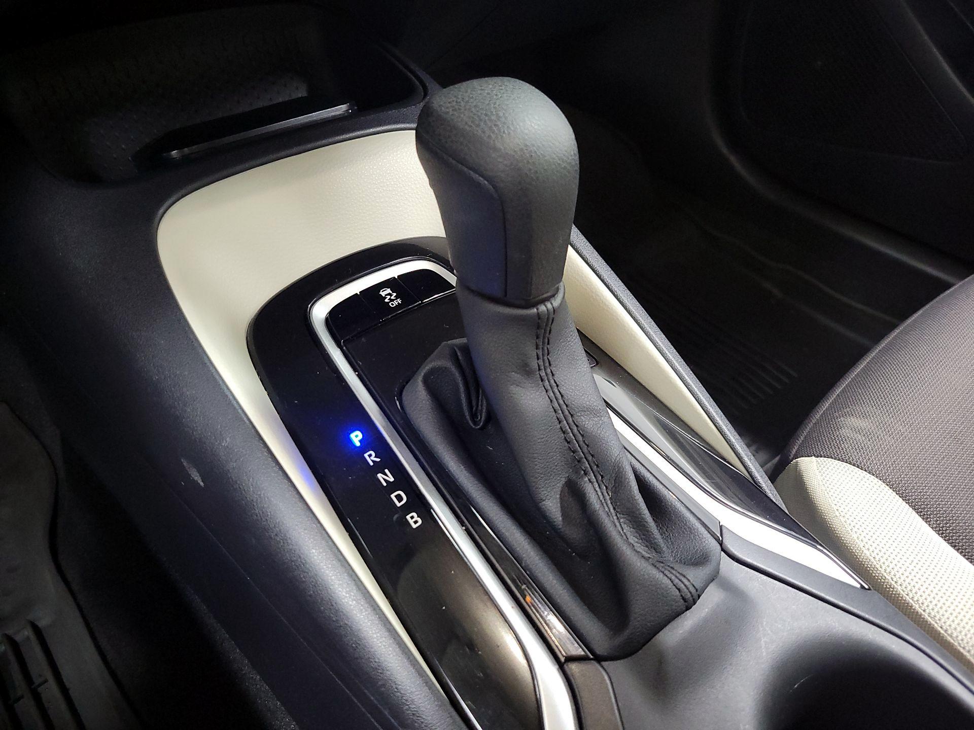 Thumbnail: 2025 Toyota Corolla - 16