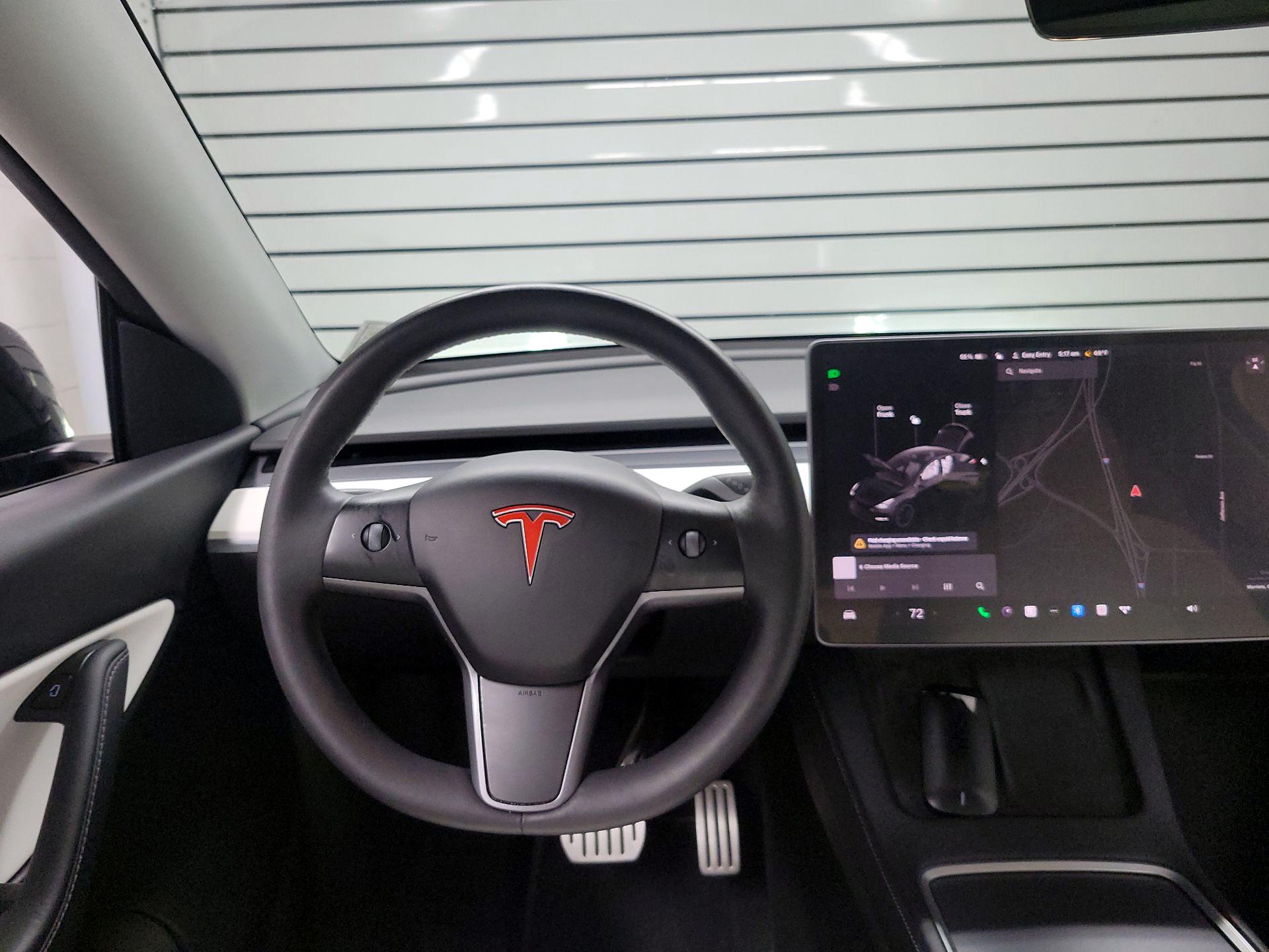 Thumbnail: 2022 Tesla Model Y - 10