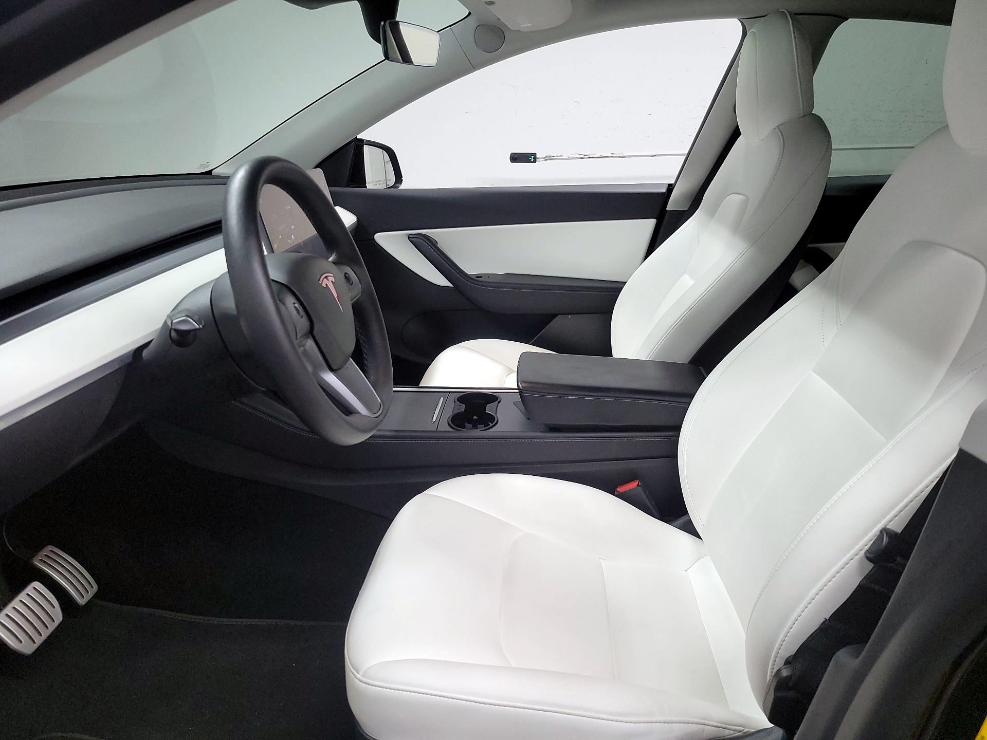 Thumbnail: 2022 Tesla Model Y - 11