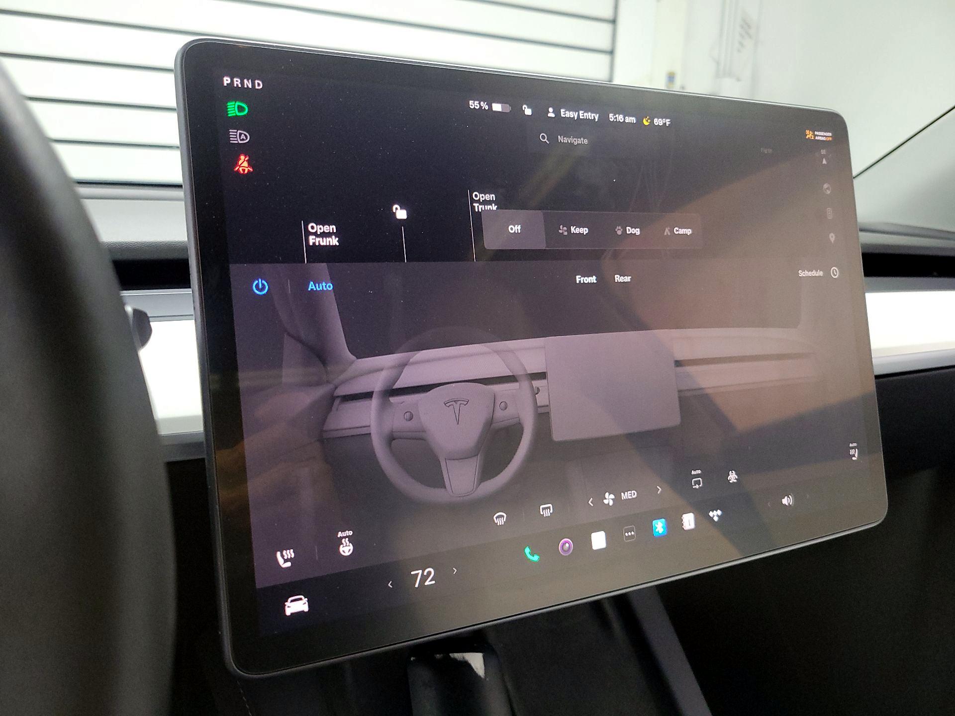 Thumbnail: 2022 Tesla Model Y - 15