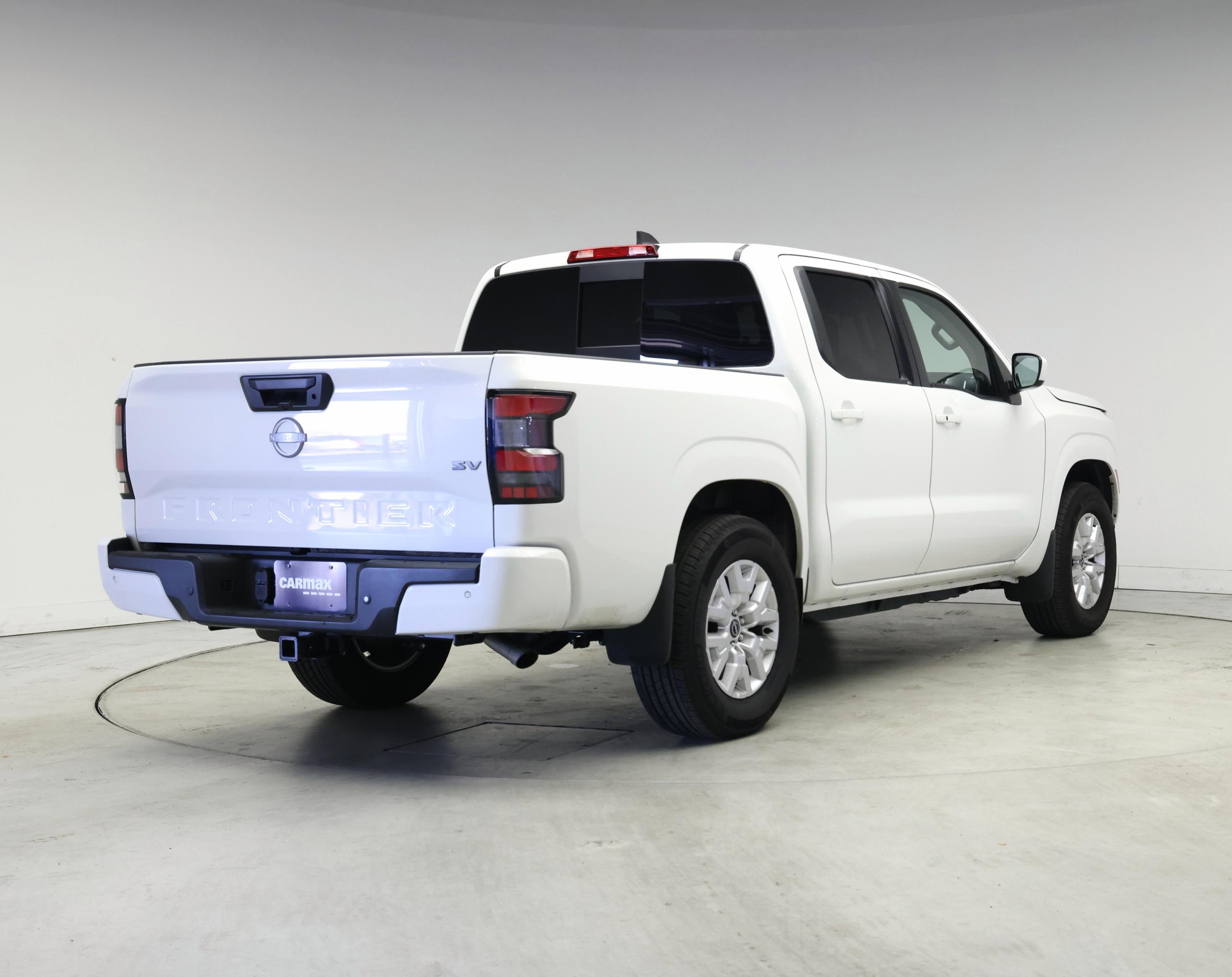 Thumbnail: 2024 Nissan Frontier - 8