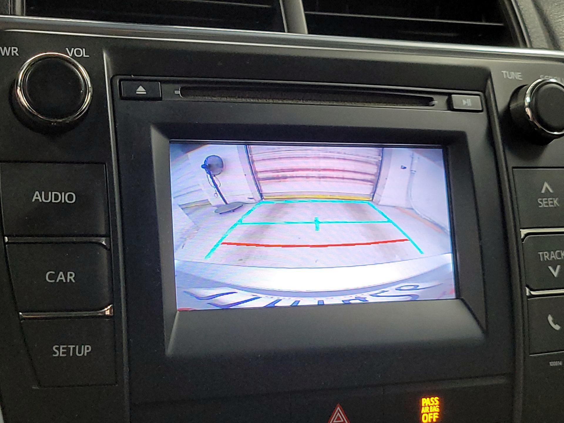 Thumbnail: 2016 Toyota Camry - 11