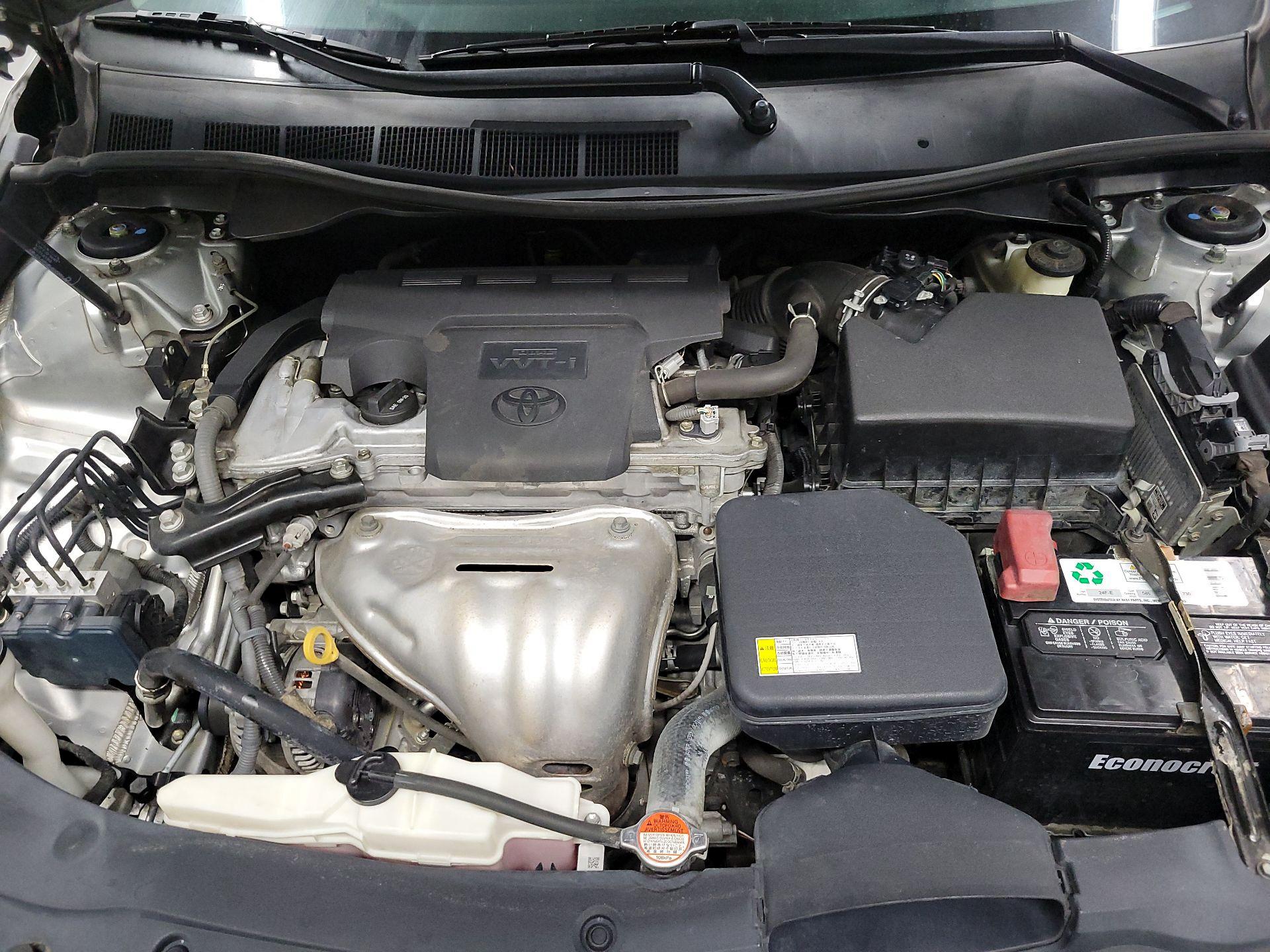 Thumbnail: 2016 Toyota Camry - 17