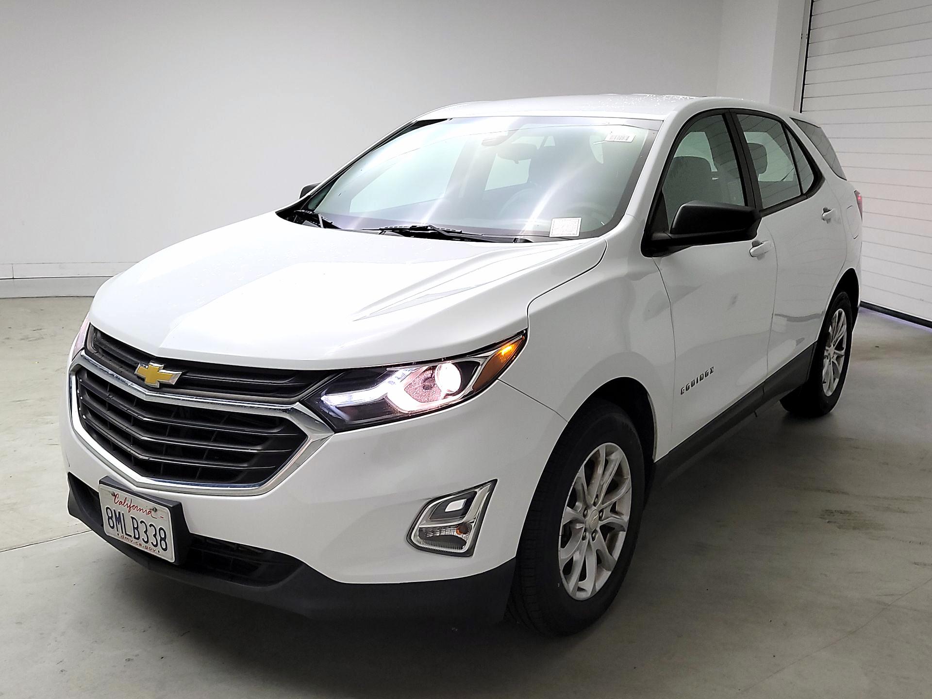 Thumbnail: 2020 Chevrolet Equinox - 3