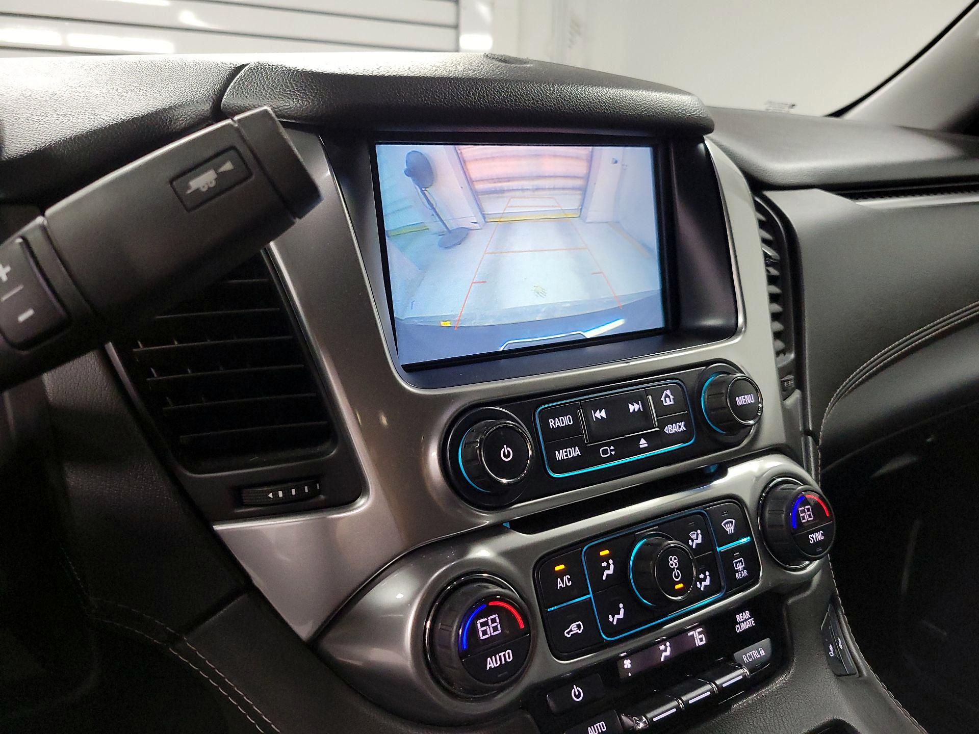 Thumbnail: 2018 Chevrolet Tahoe - 12