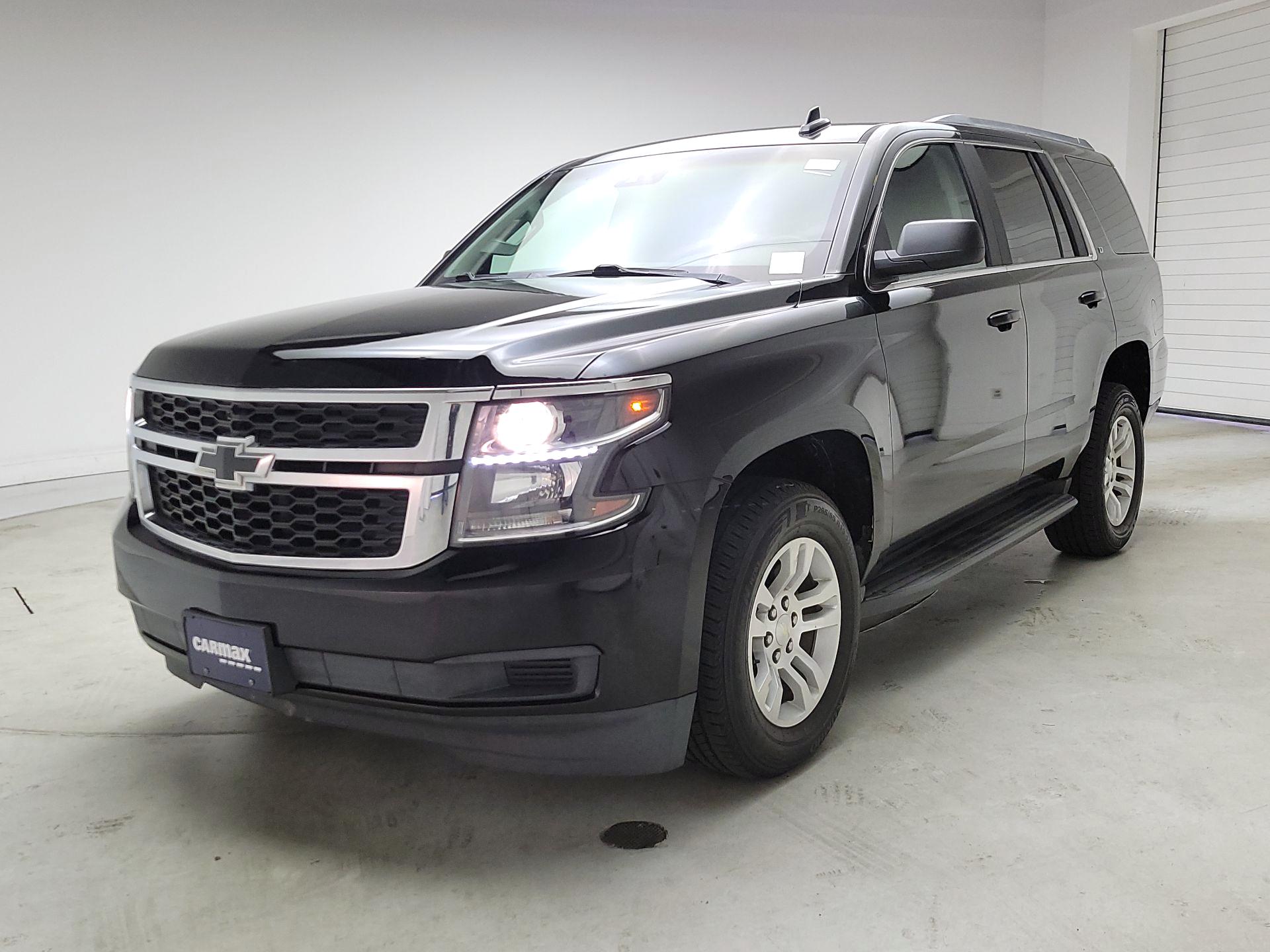 Thumbnail: 2018 Chevrolet Tahoe - 3