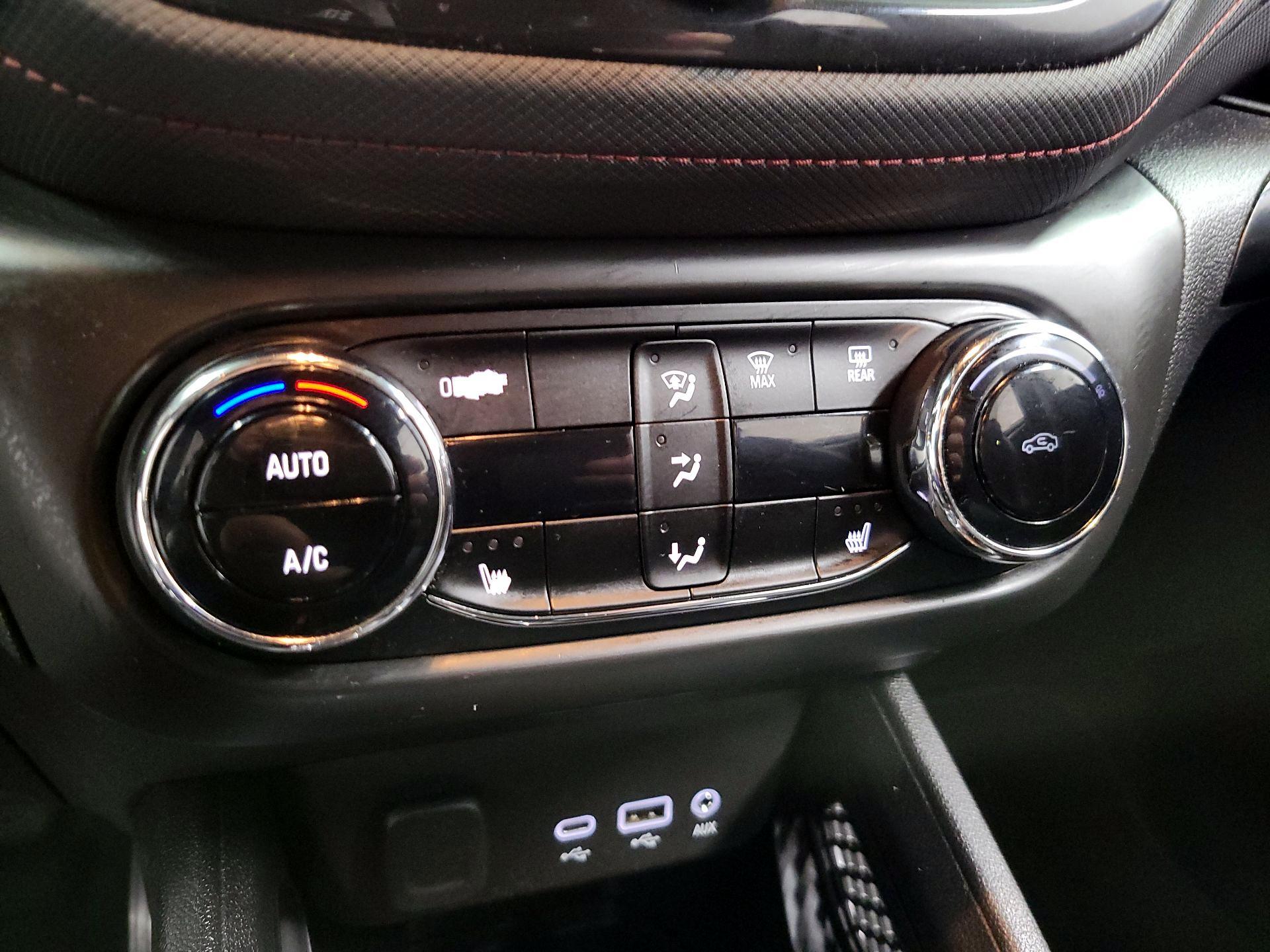 Thumbnail: 2021 Chevrolet TrailBlazer - 14