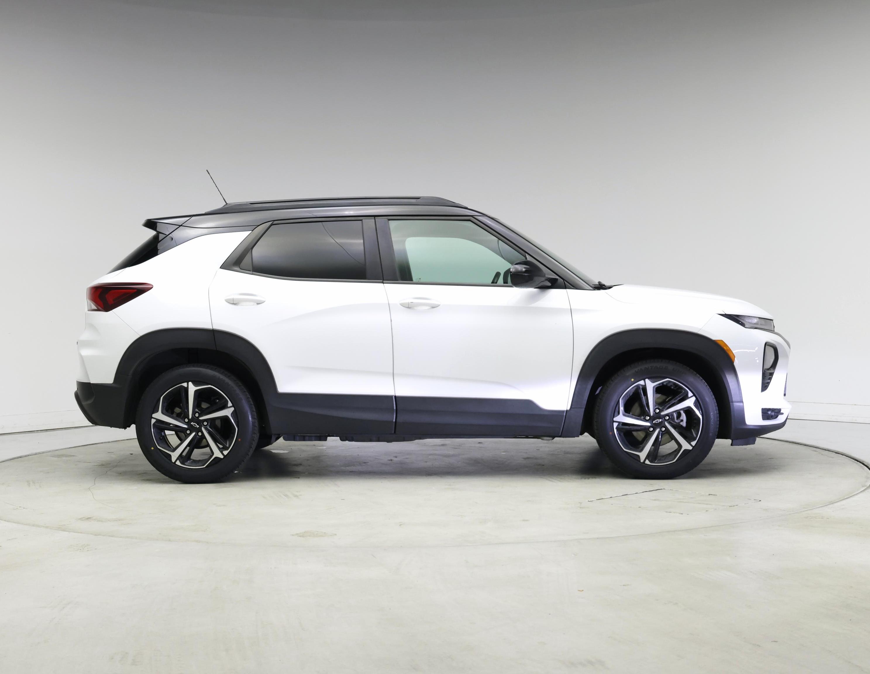 Thumbnail: 2021 Chevrolet TrailBlazer - 7