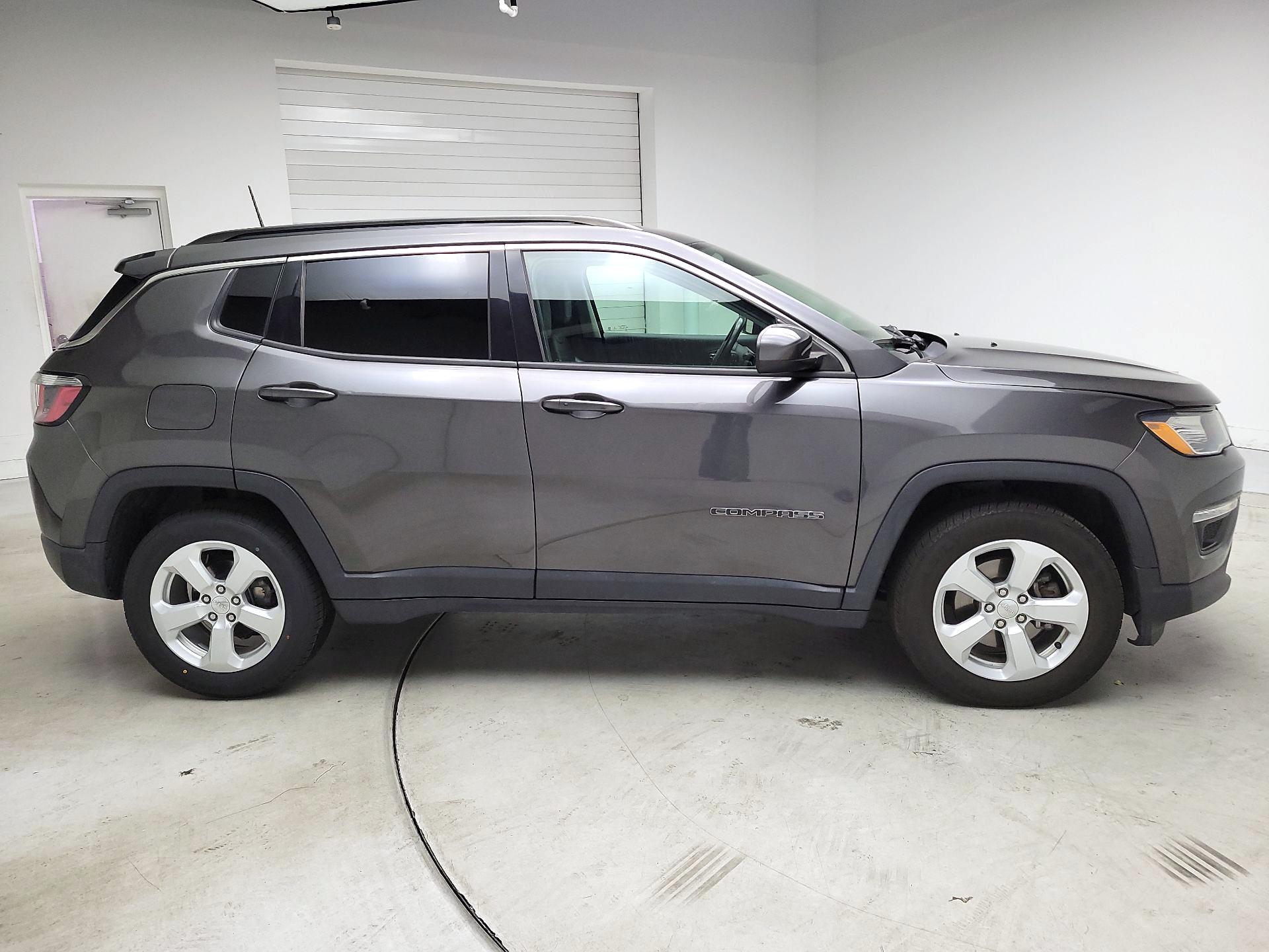 Thumbnail: 2020 Jeep Compass - 4