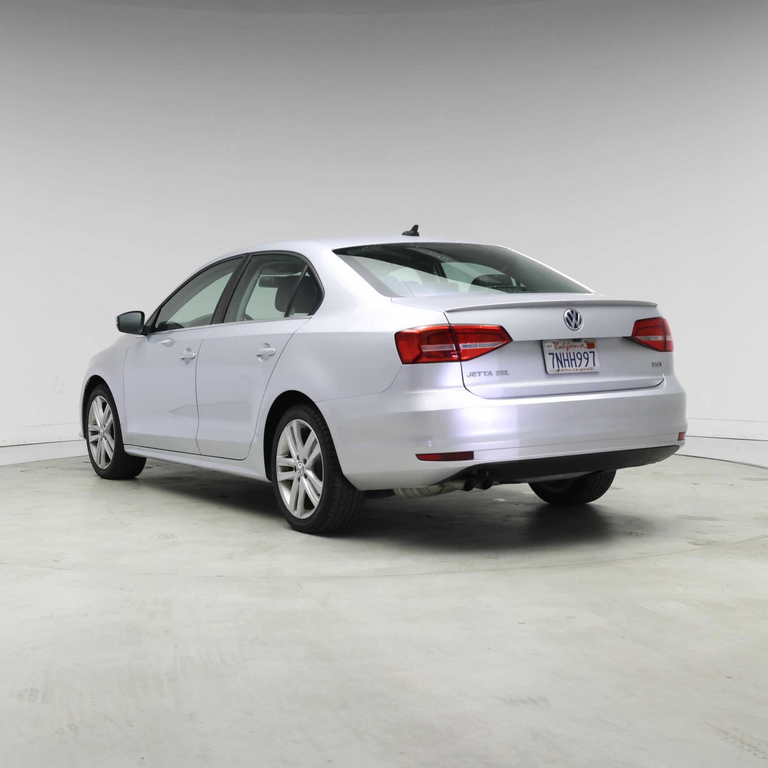 Thumbnail: 2015 Volkswagen Jetta - 2