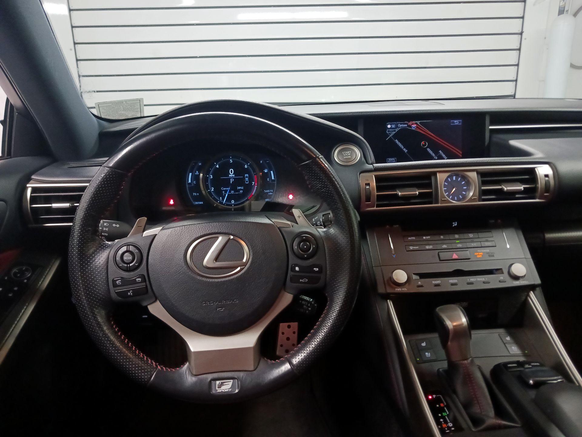 Thumbnail: 2016 Lexus IS - 10