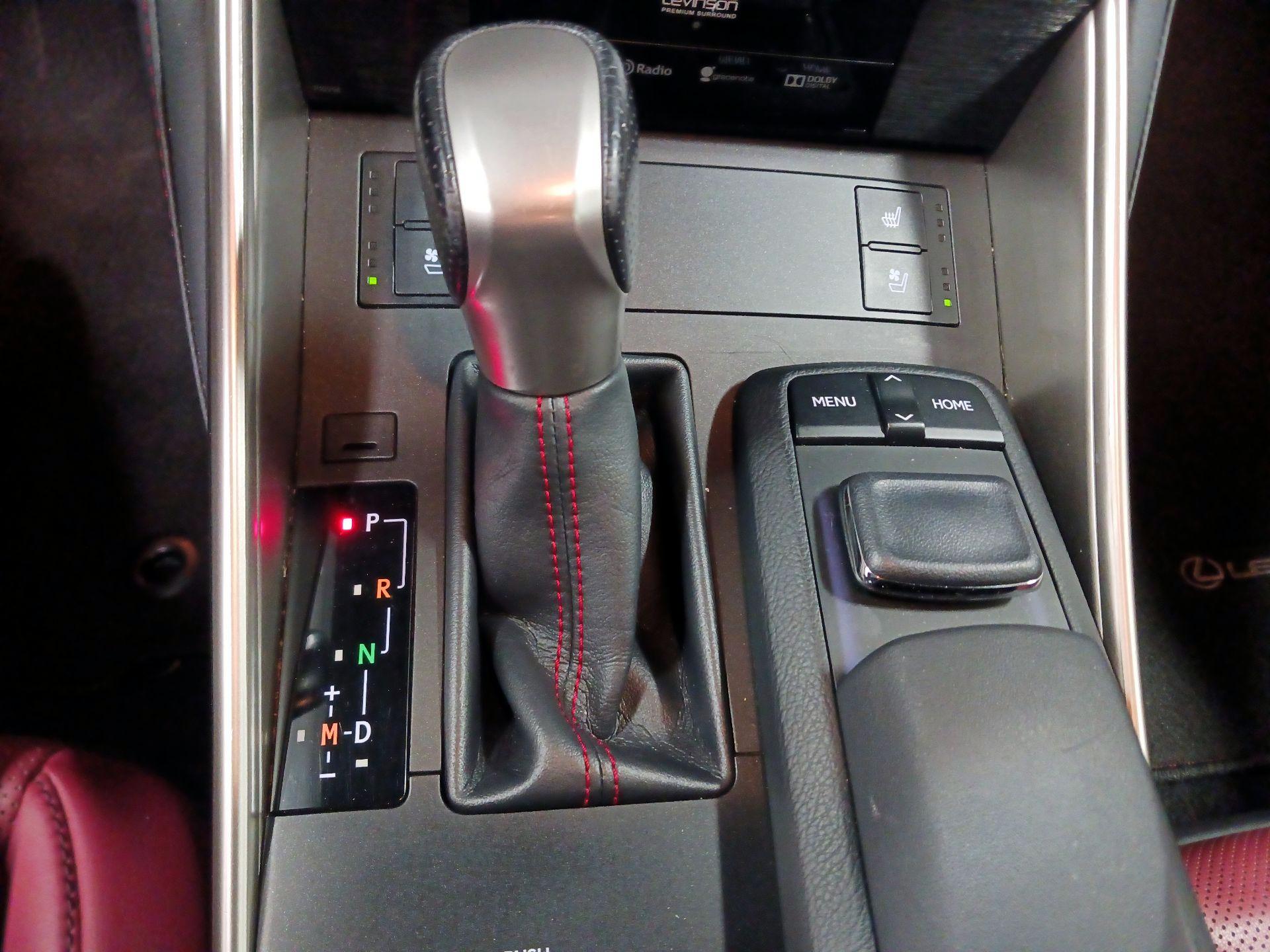 Thumbnail: 2016 Lexus IS - 17