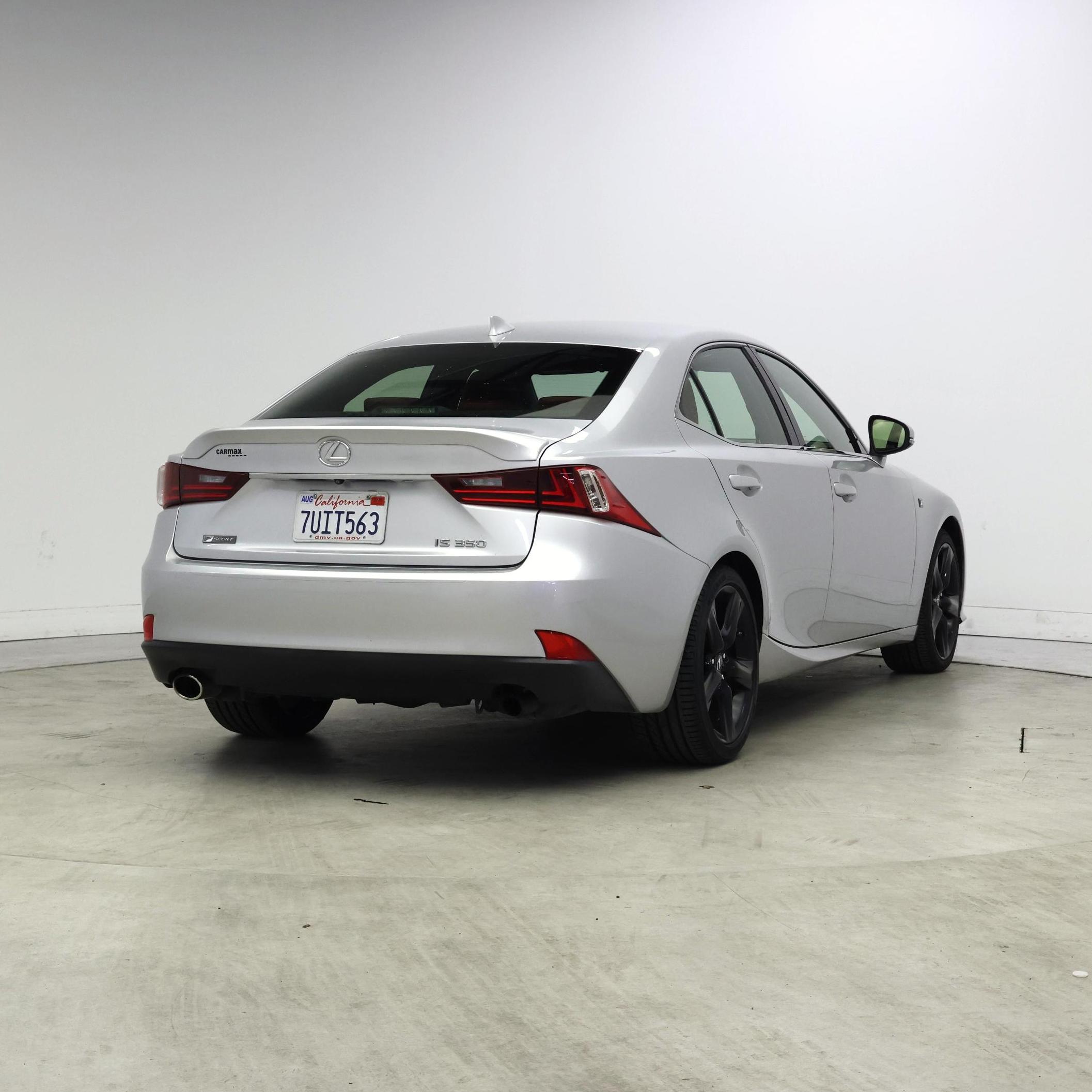 Thumbnail: 2016 Lexus IS - 8