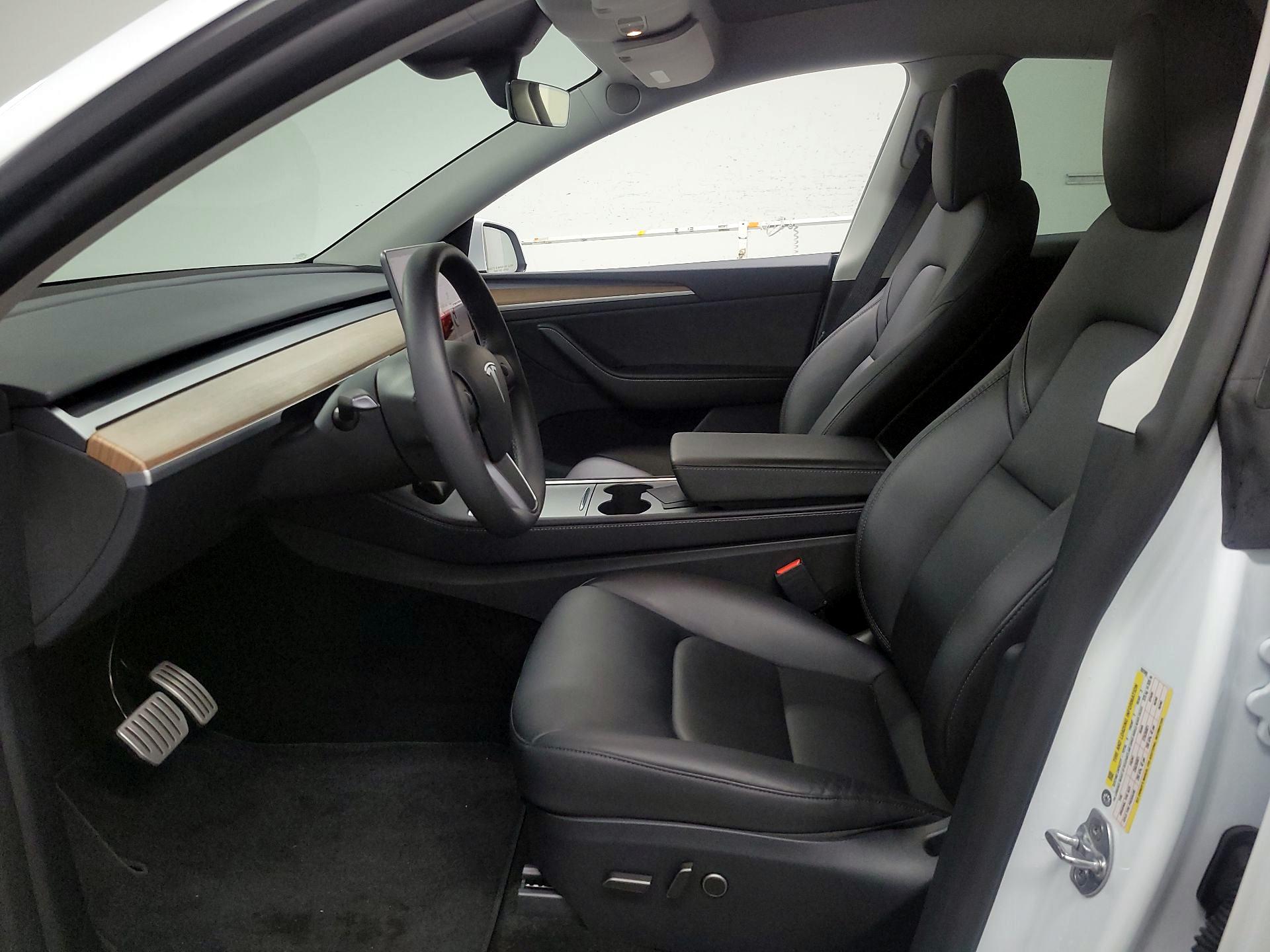 Thumbnail: 2024 Tesla Model Y - 11