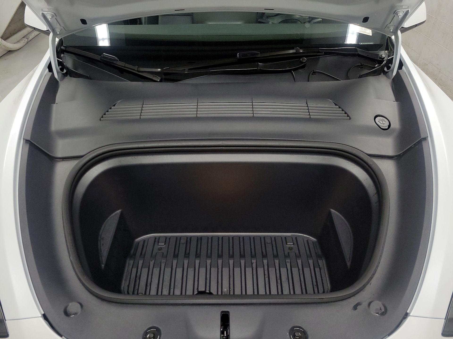 Thumbnail: 2024 Tesla Model Y - 20