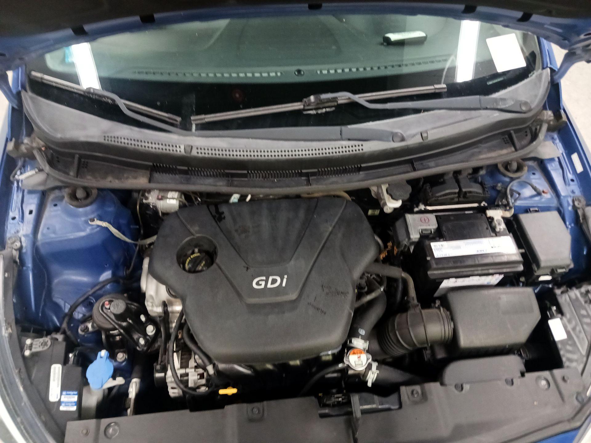 Thumbnail: 2015 Hyundai Accent - 18