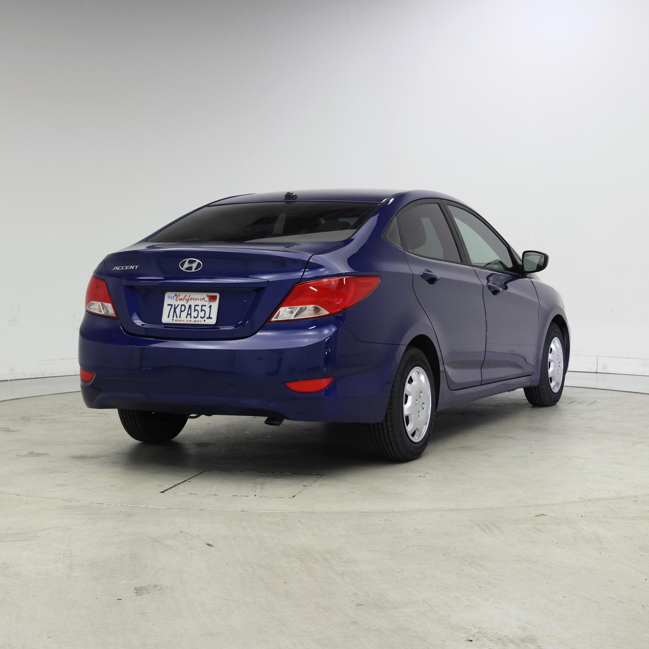 Thumbnail: 2015 Hyundai Accent - 8