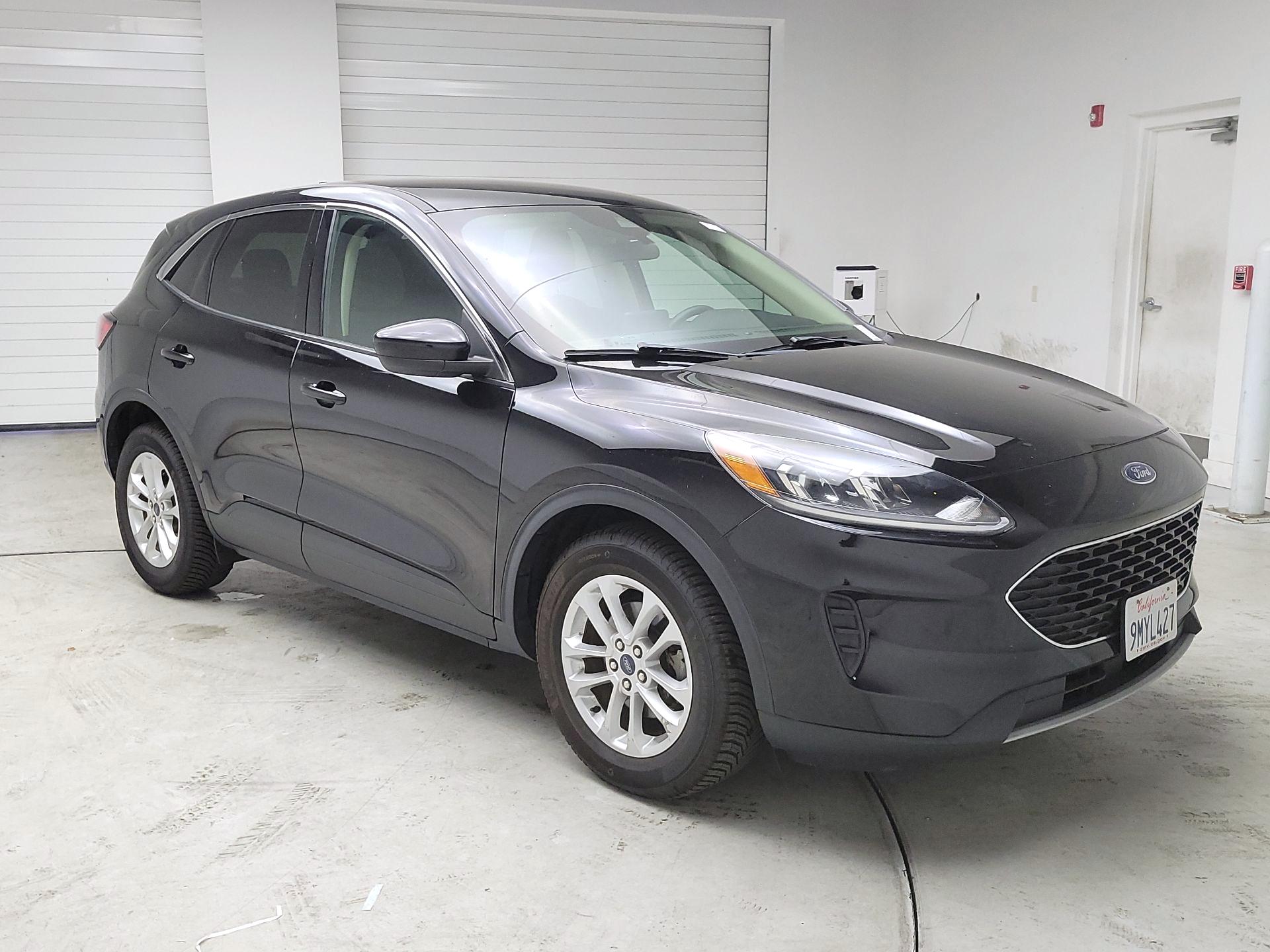 Thumbnail: 2020 Ford Escape - 1