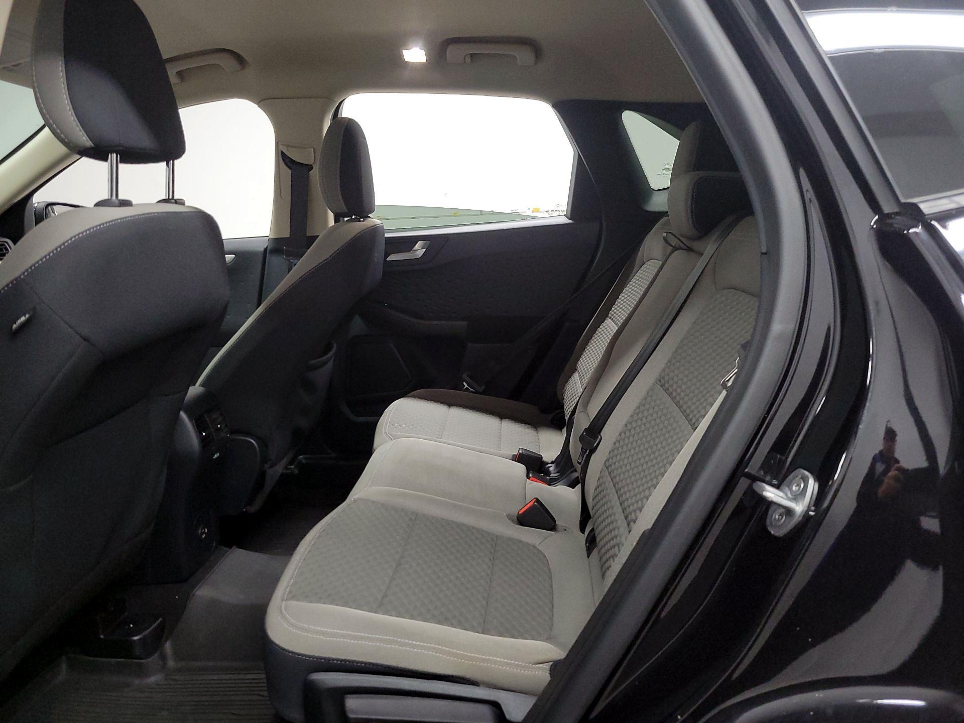 Thumbnail: 2020 Ford Escape - 15