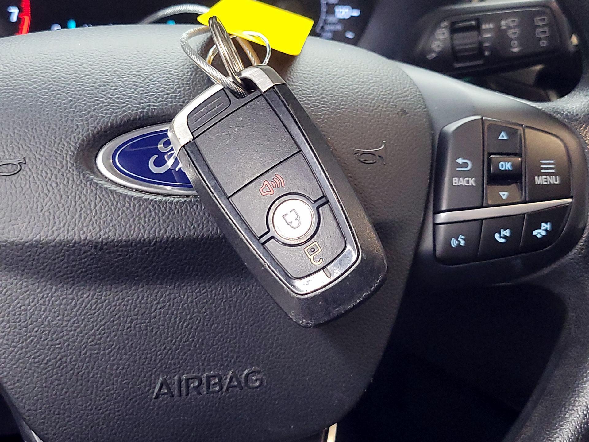 Thumbnail: 2020 Ford Escape - 18