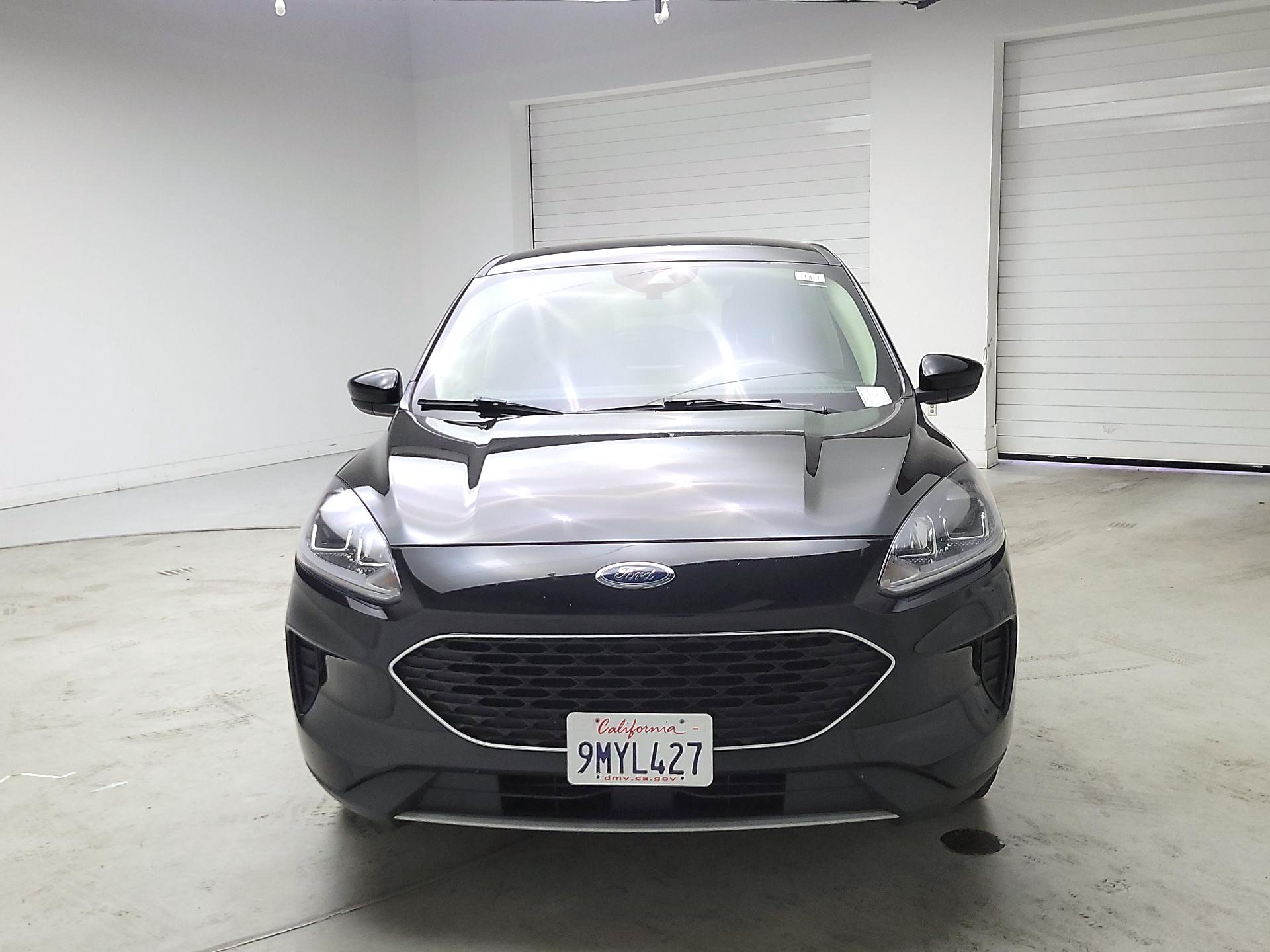 Thumbnail: 2020 Ford Escape - 2