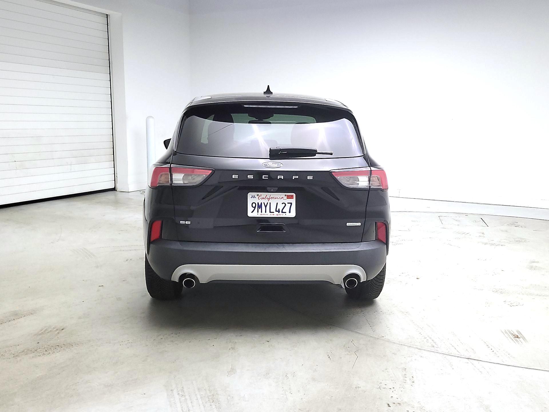 Thumbnail: 2020 Ford Escape - 6