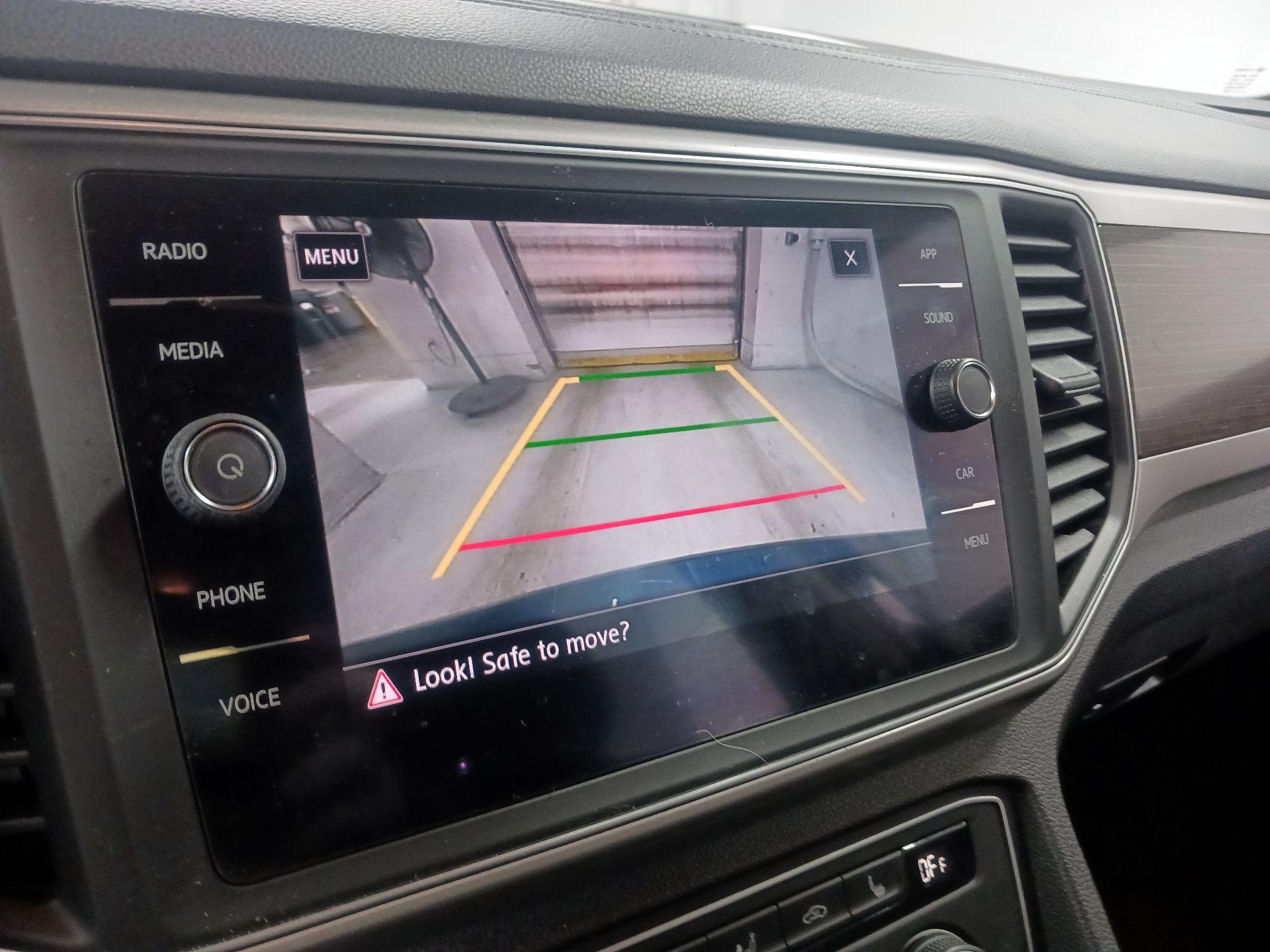 Thumbnail: 2019 Volkswagen Atlas - 12