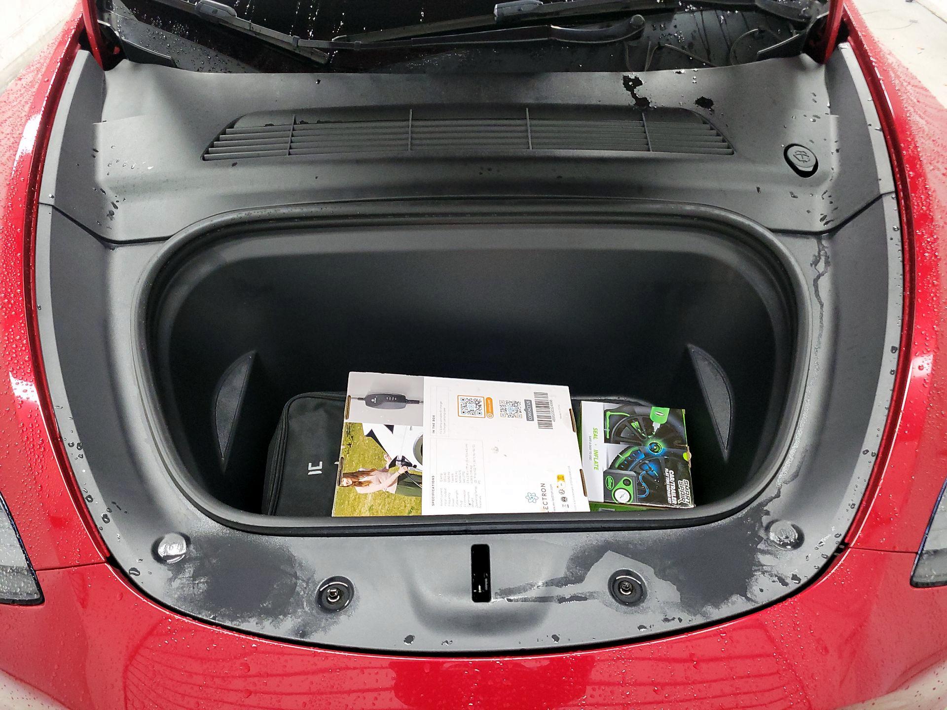 Thumbnail: 2022 Tesla Model Y - 16