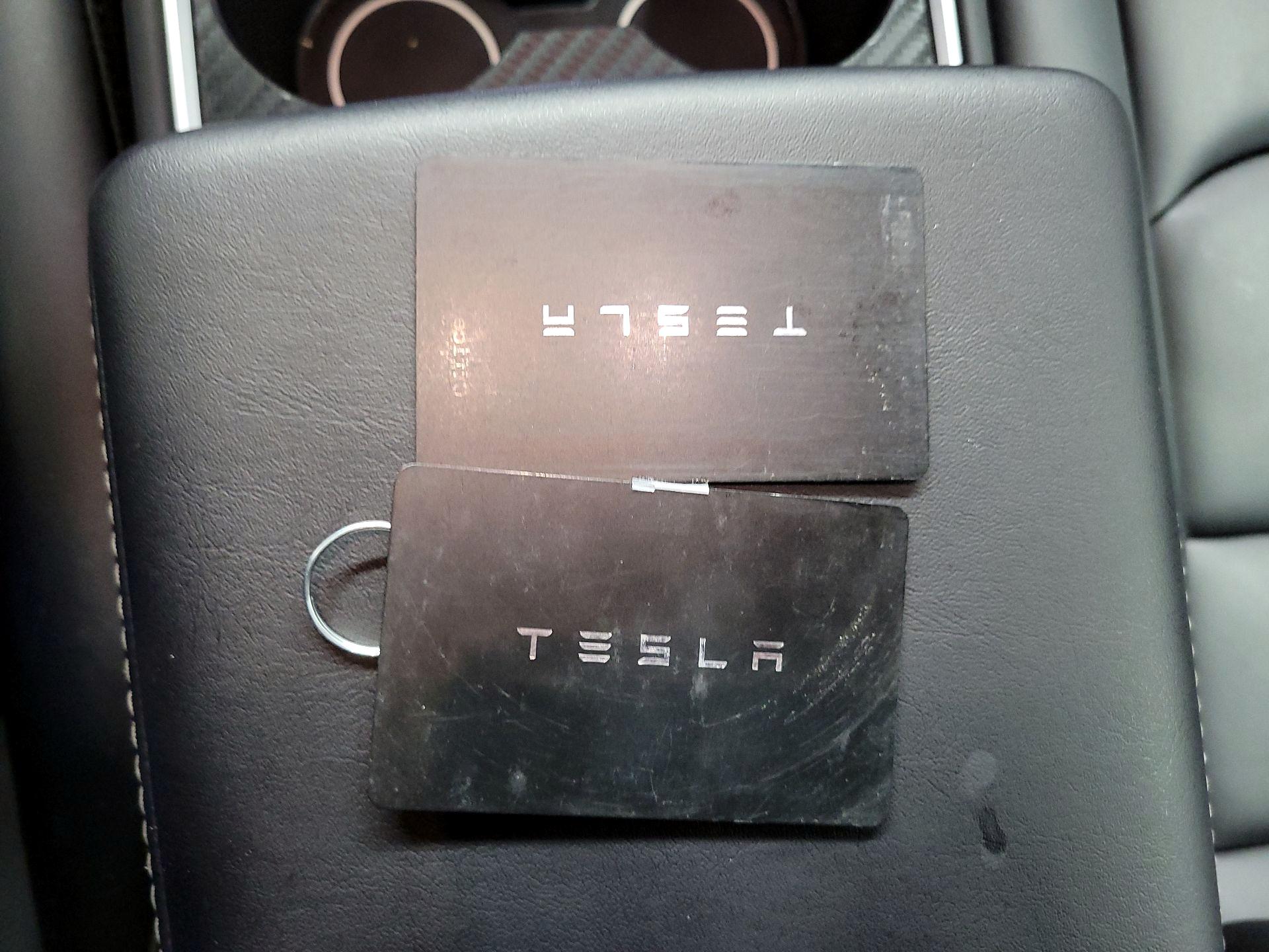 Thumbnail: 2022 Tesla Model Y - 17