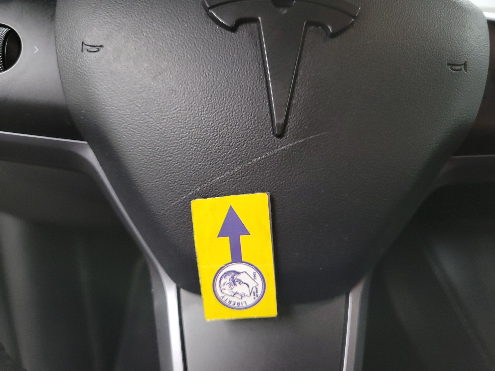 Thumbnail: 2022 Tesla Model Y - 18