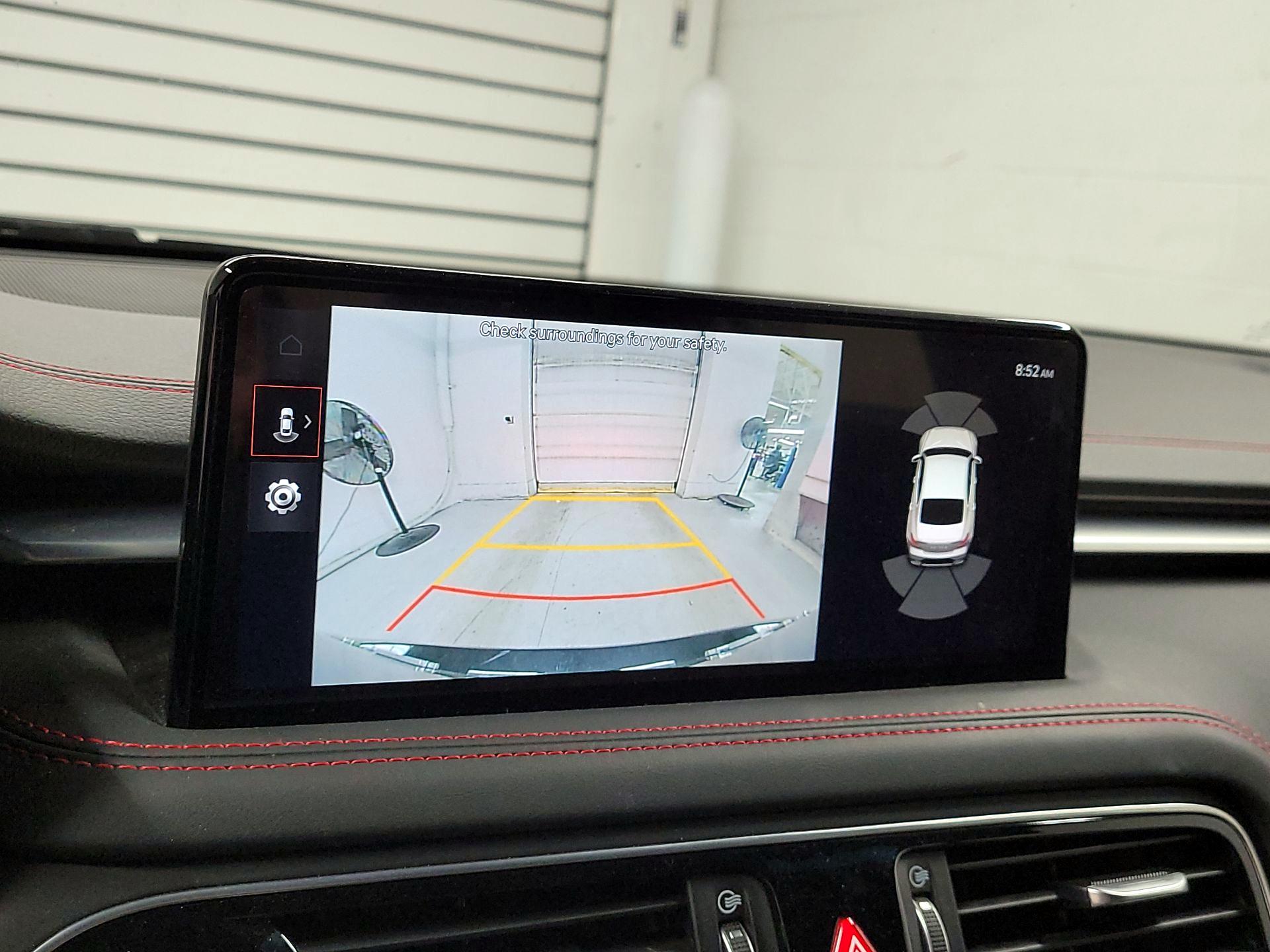 Thumbnail: 2023 Genesis G70 - 13