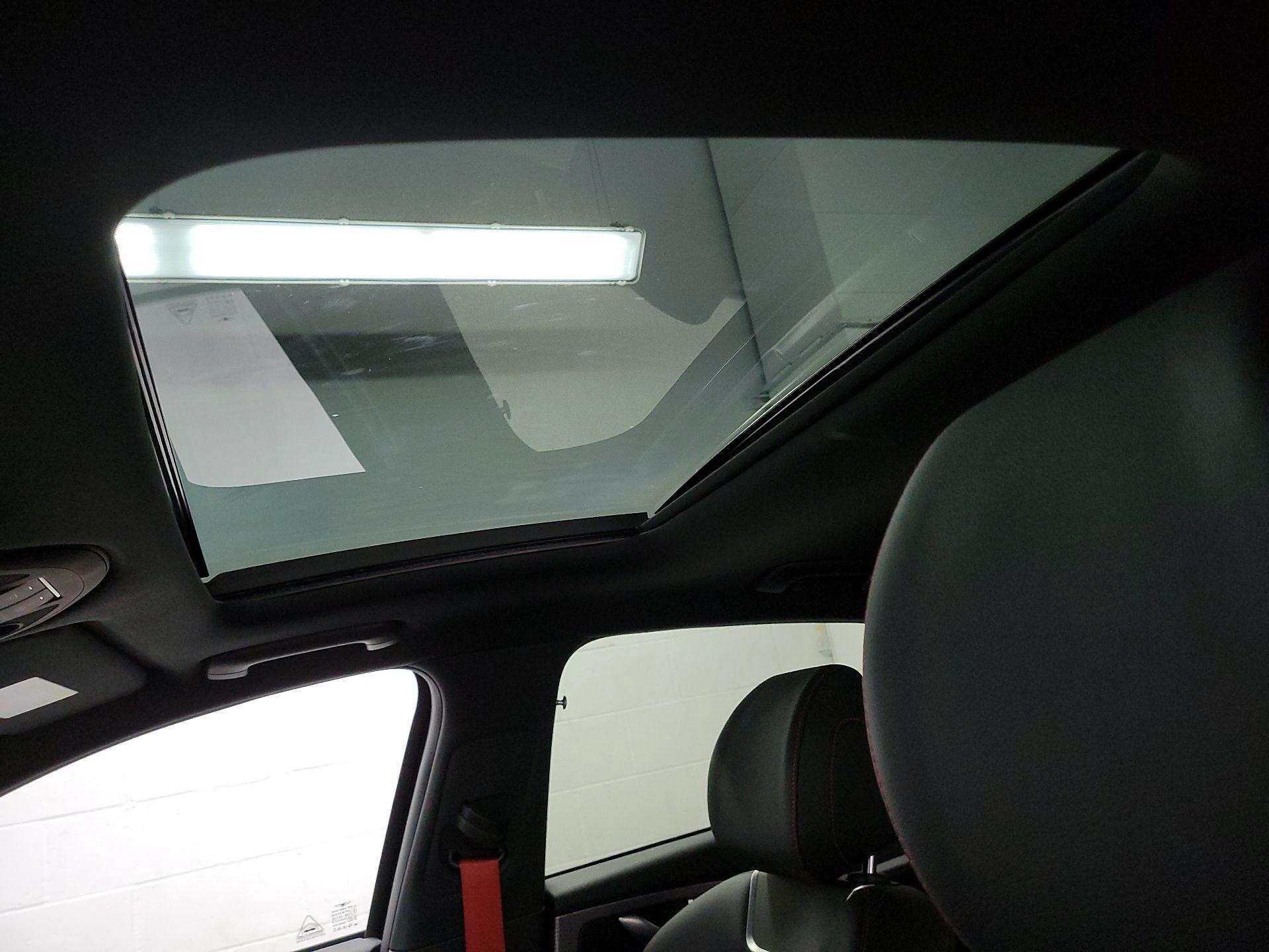 Thumbnail: 2023 Genesis G70 - 18