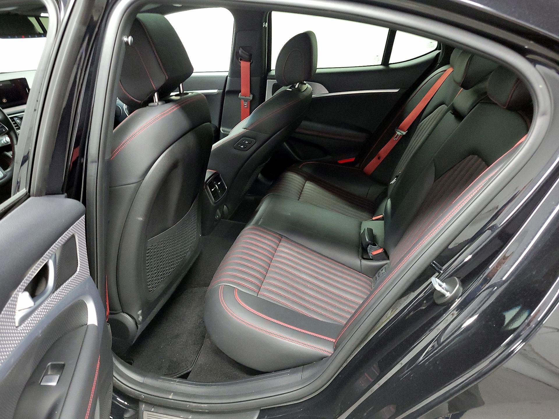 Thumbnail: 2023 Genesis G70 - 19