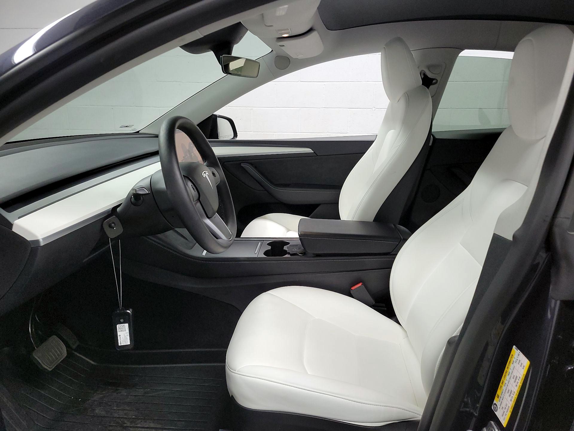 Thumbnail: 2024 Tesla Model Y - 9