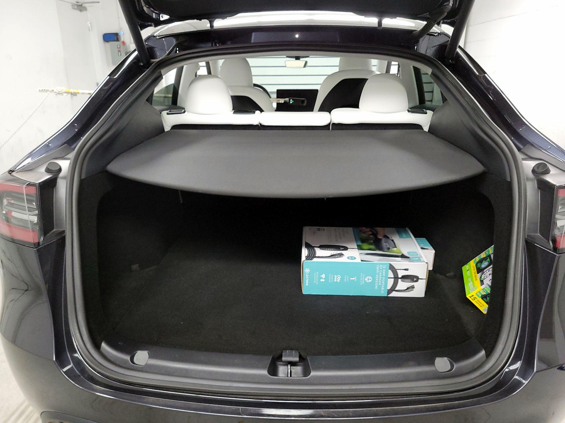 Thumbnail: 2024 Tesla Model Y - 16