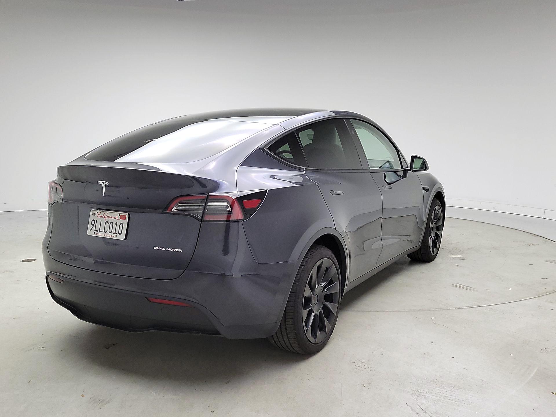 Thumbnail: 2024 Tesla Model Y - 5