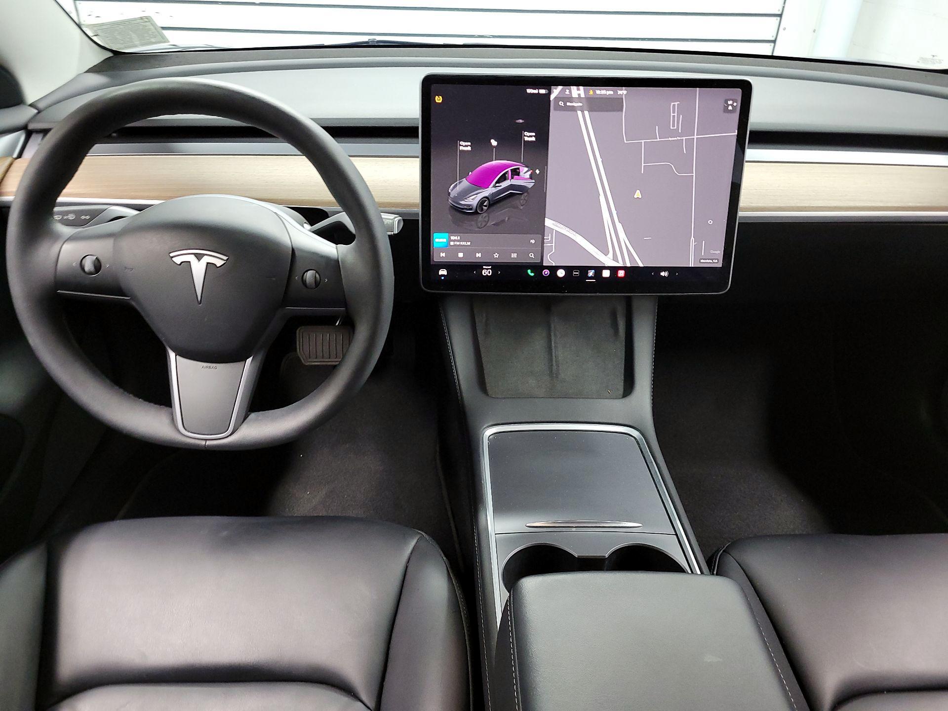 Thumbnail: 2022 Tesla Model 3 - 9