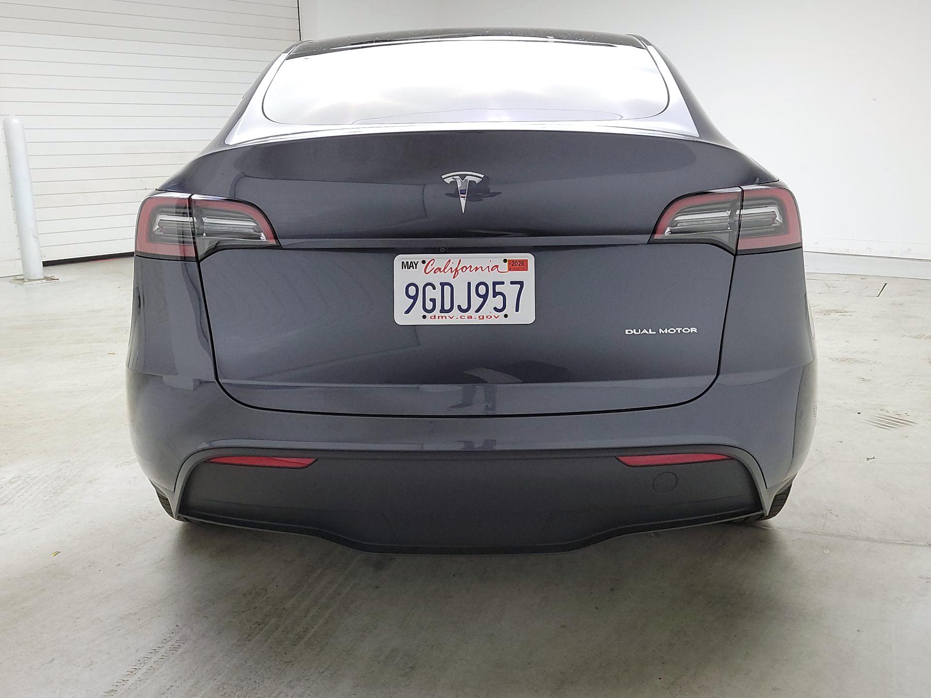 Thumbnail: 2023 Tesla Model Y - 6