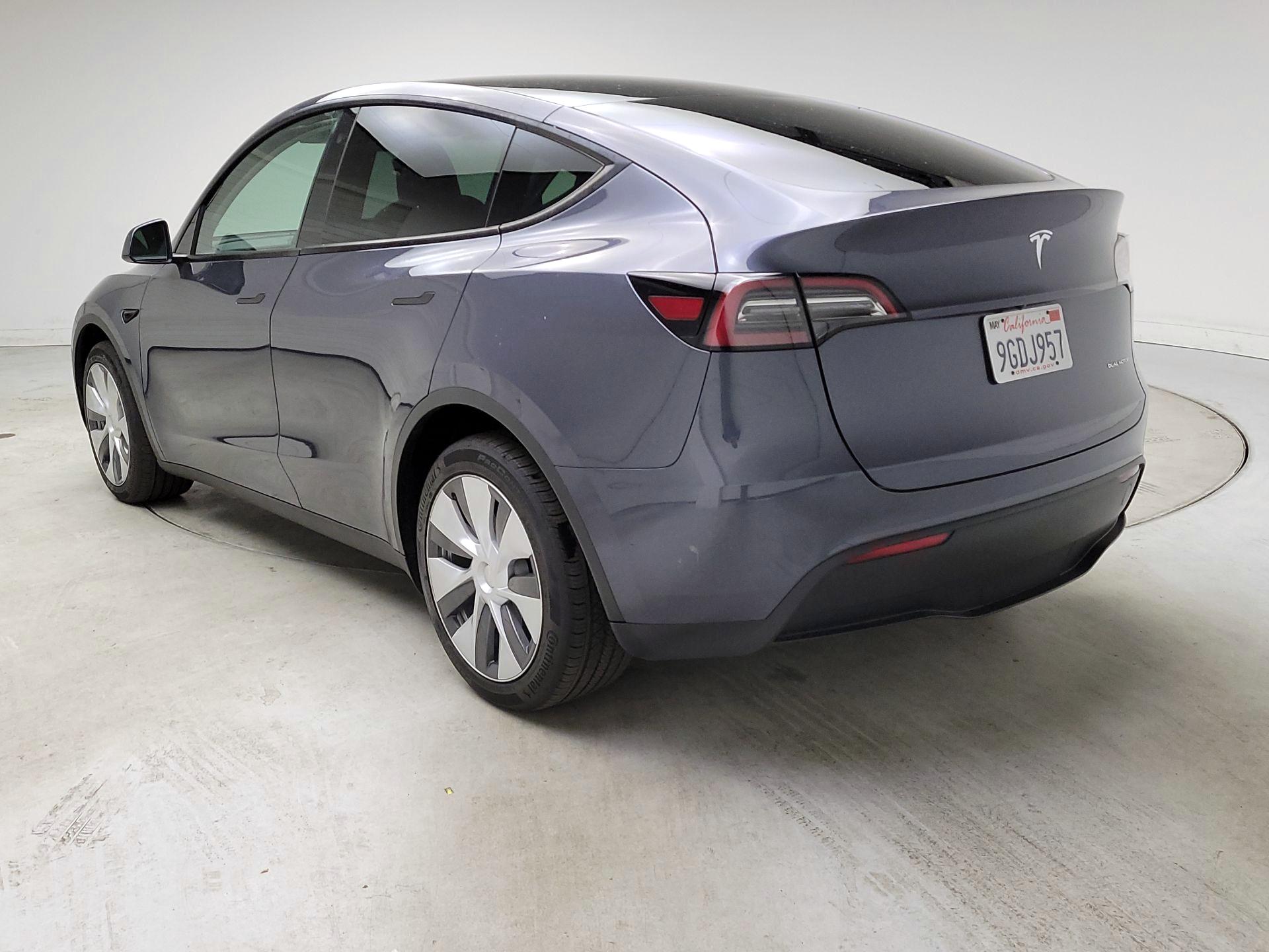 Thumbnail: 2023 Tesla Model Y - 7