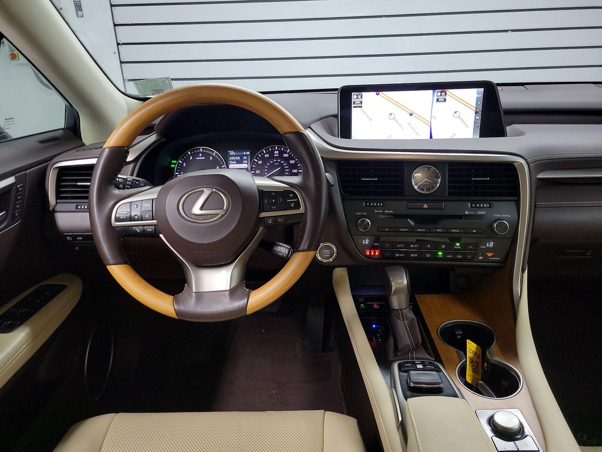 Thumbnail: 2018 Lexus RX - 9