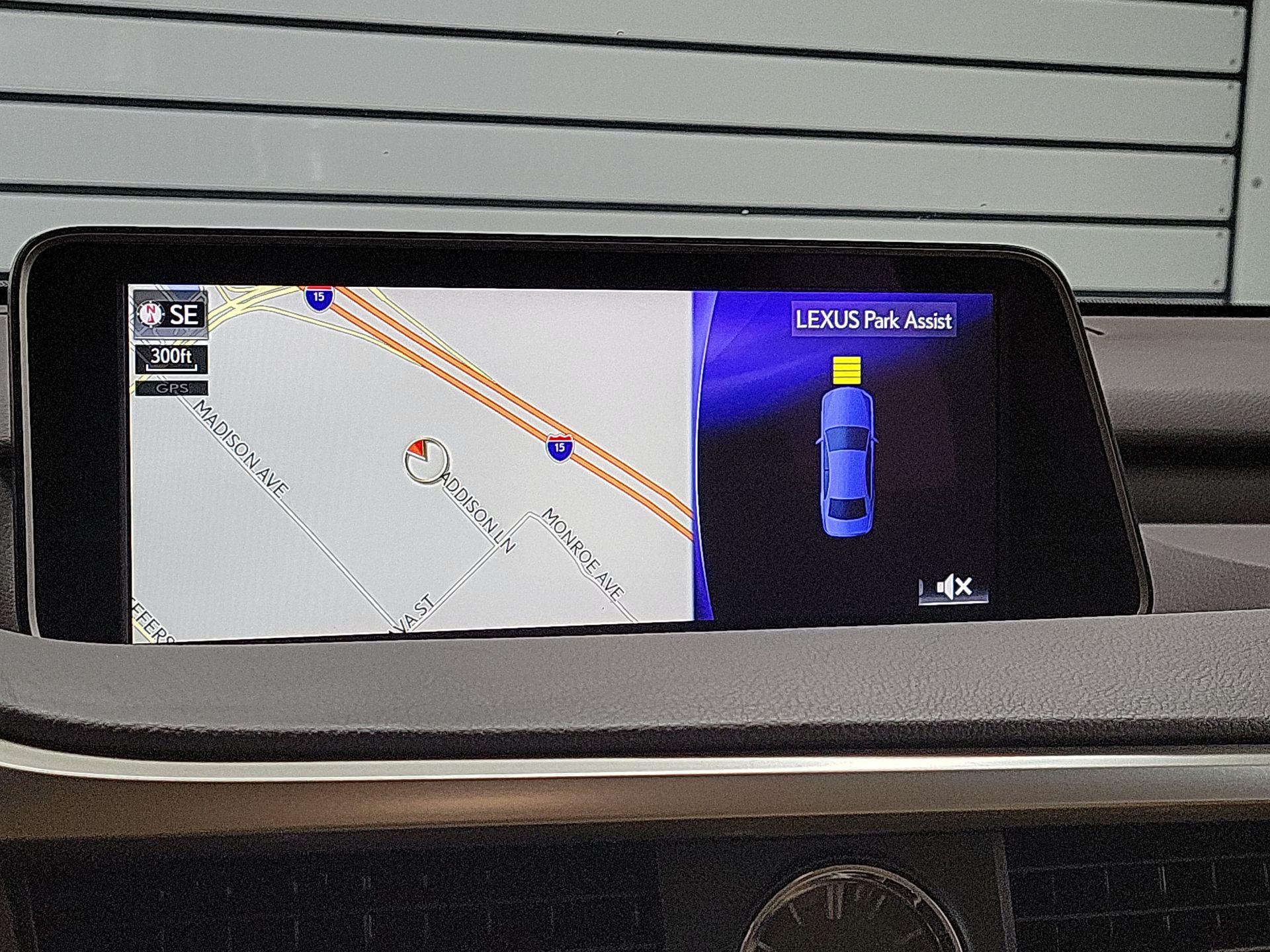 Thumbnail: 2018 Lexus RX - 14