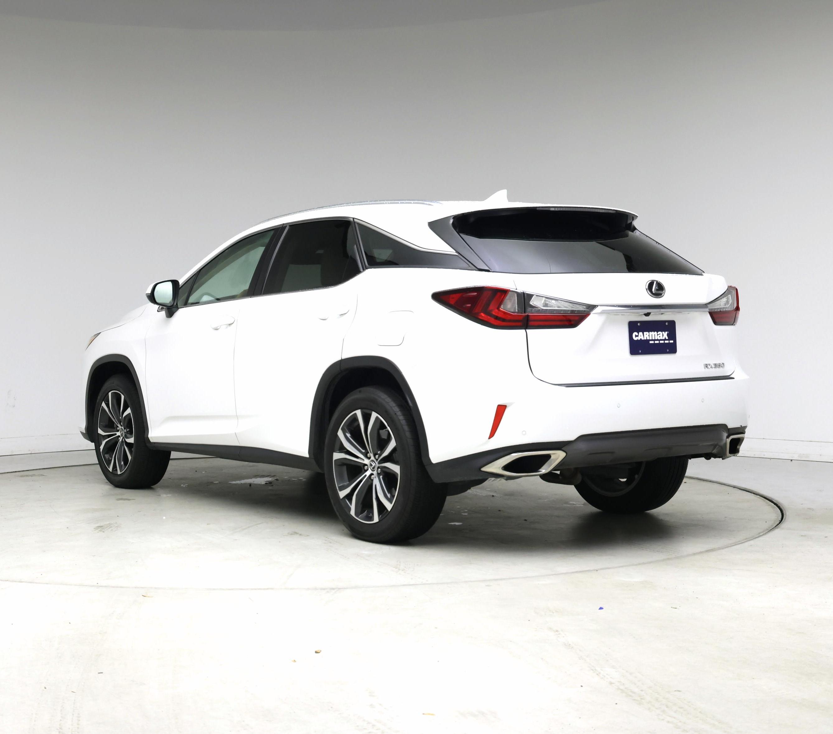 Thumbnail: 2018 Lexus RX - 2