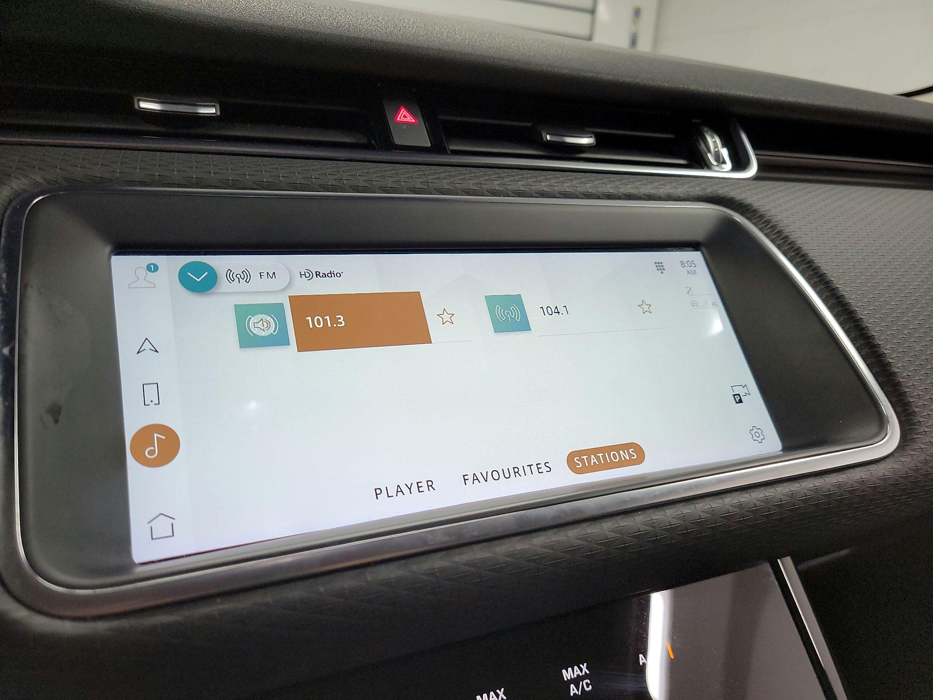 Thumbnail: 2022 Land Rover Range Rover Evoque - 14