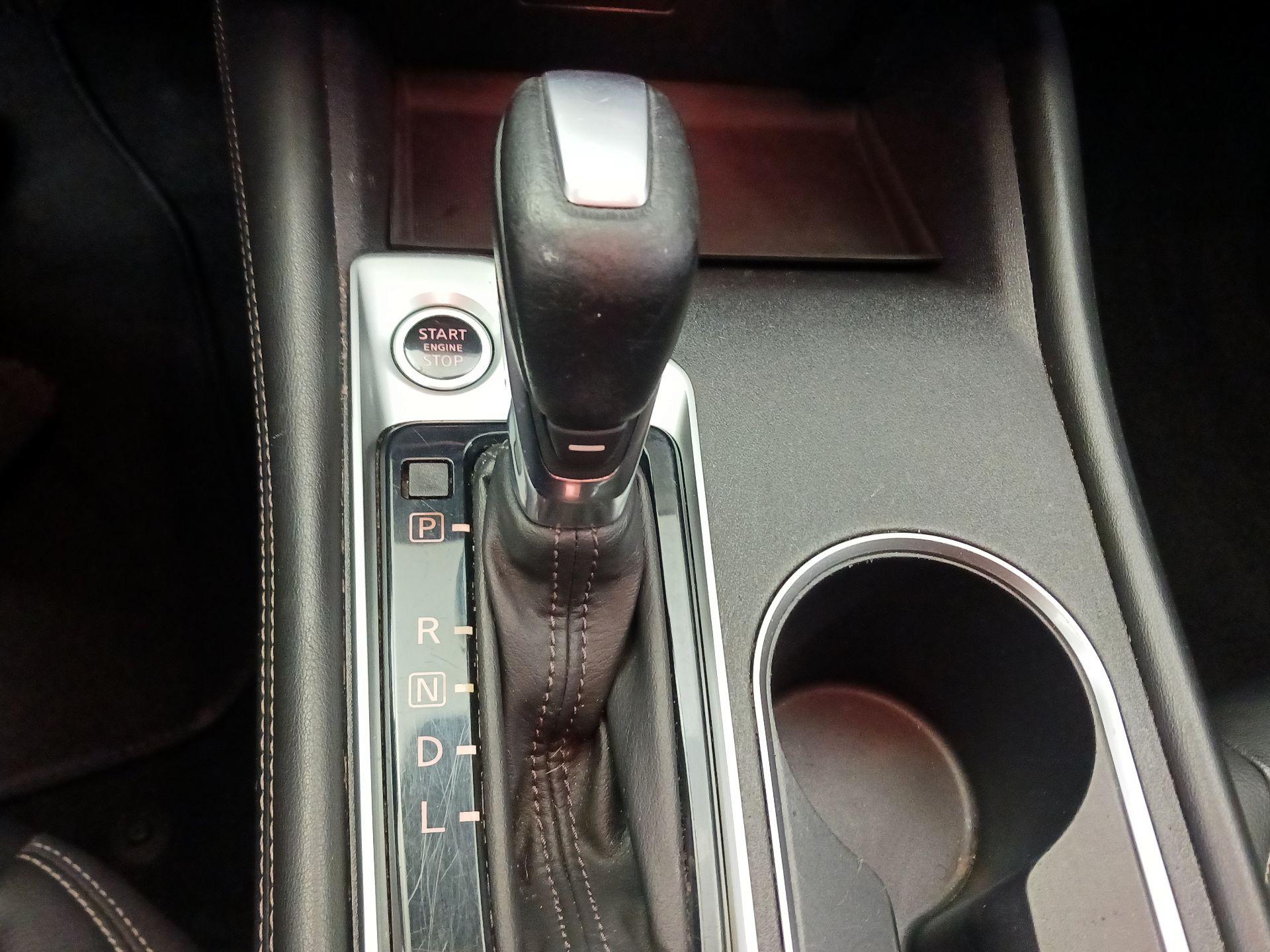 Thumbnail: 2019 Nissan Altima - 15