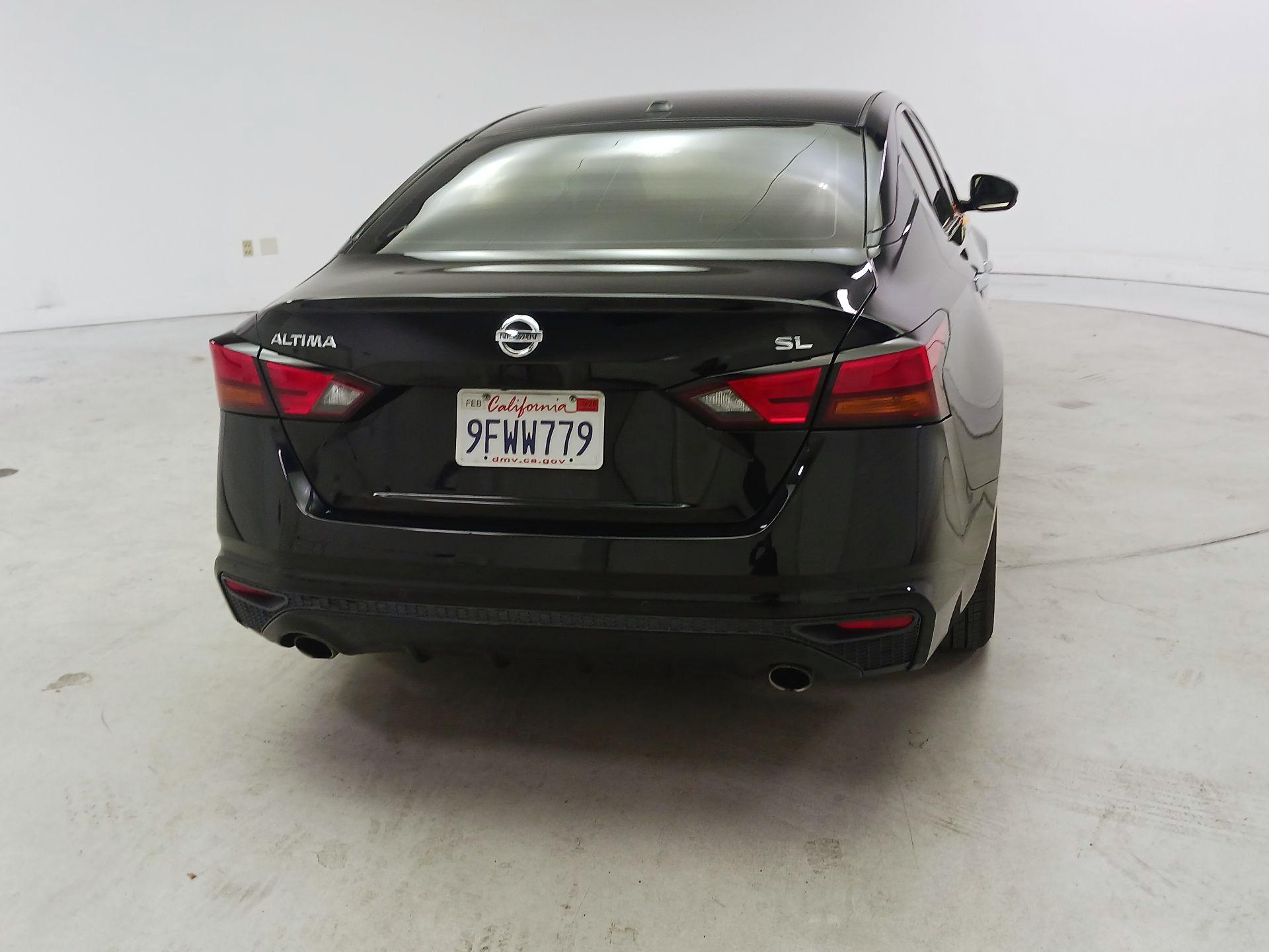 Thumbnail: 2019 Nissan Altima - 6