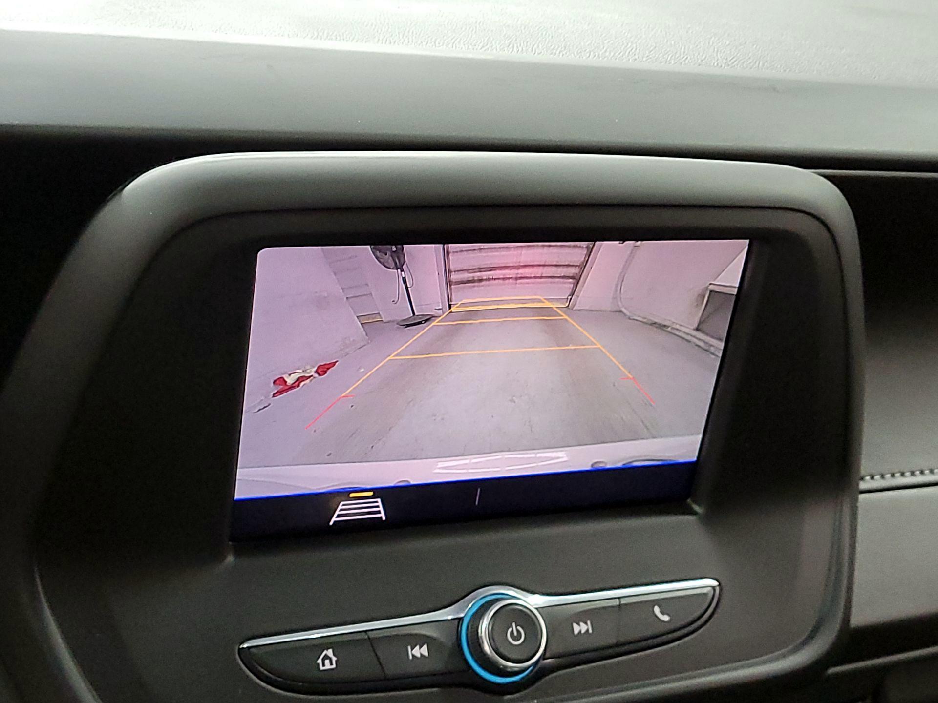 Thumbnail: 2020 Chevrolet Camaro - 13