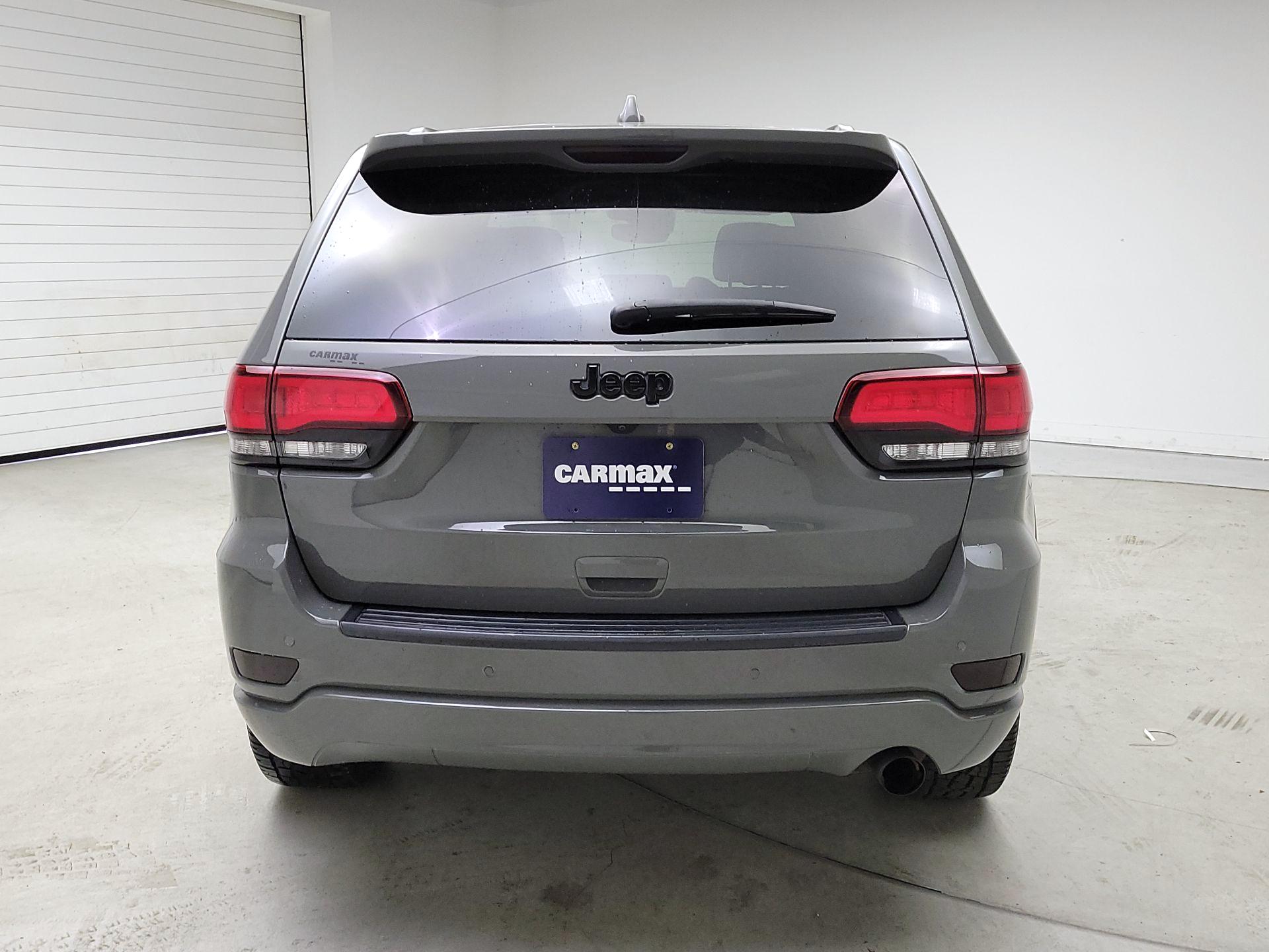 Thumbnail: 2020 Jeep Grand Cherokee - 6