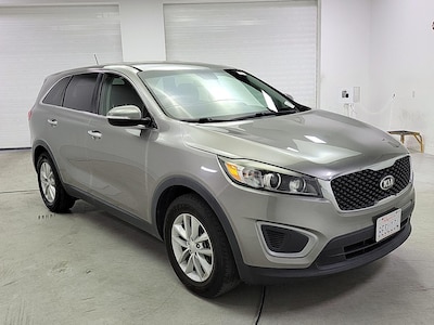 2017 Kia Sorento L