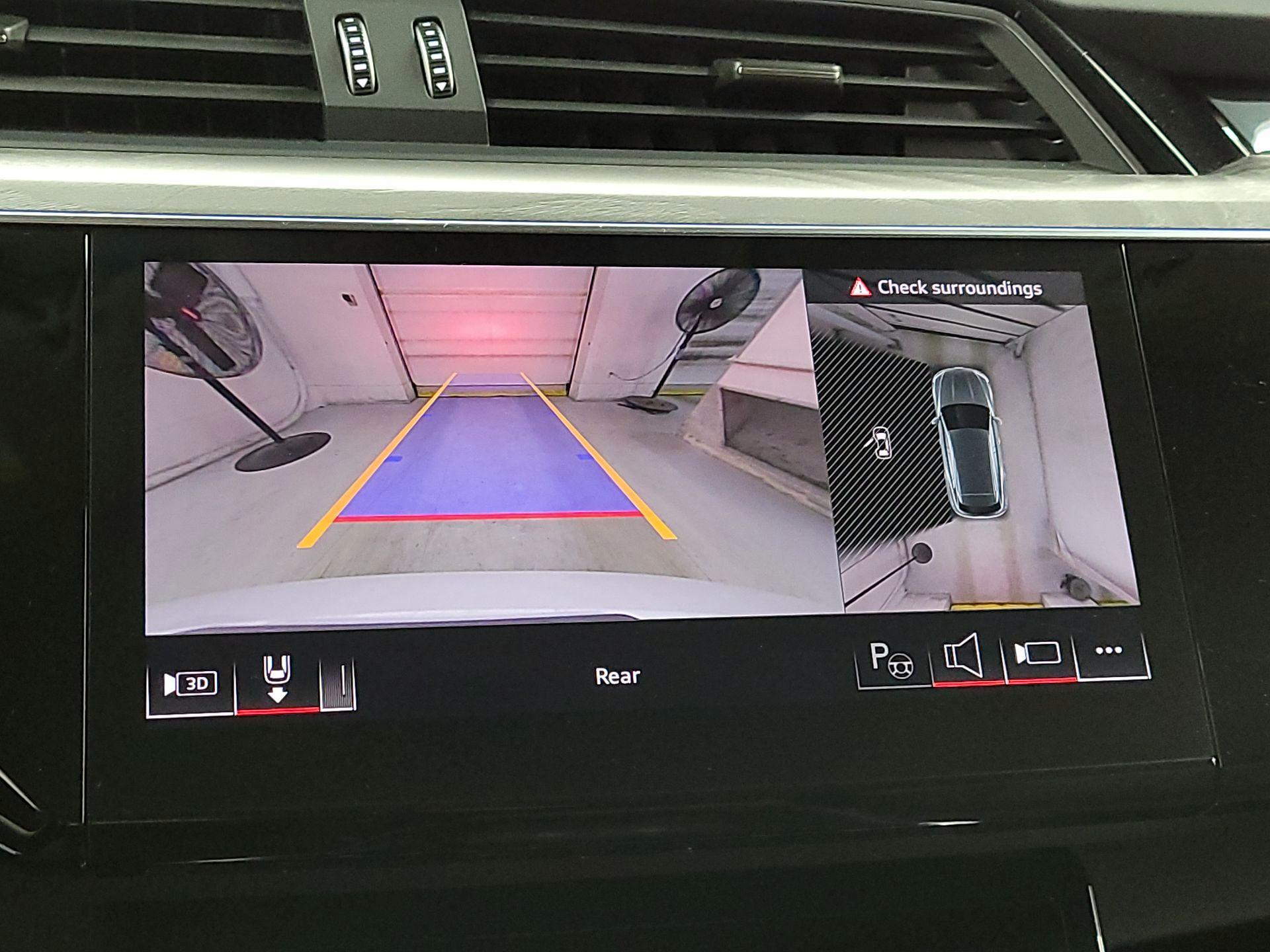 Thumbnail: 2024 Audi Q8 e-tron - 11