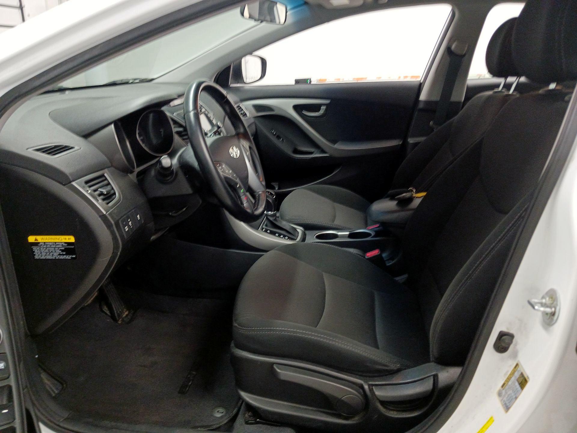 Thumbnail: 2016 Hyundai Elantra - 11